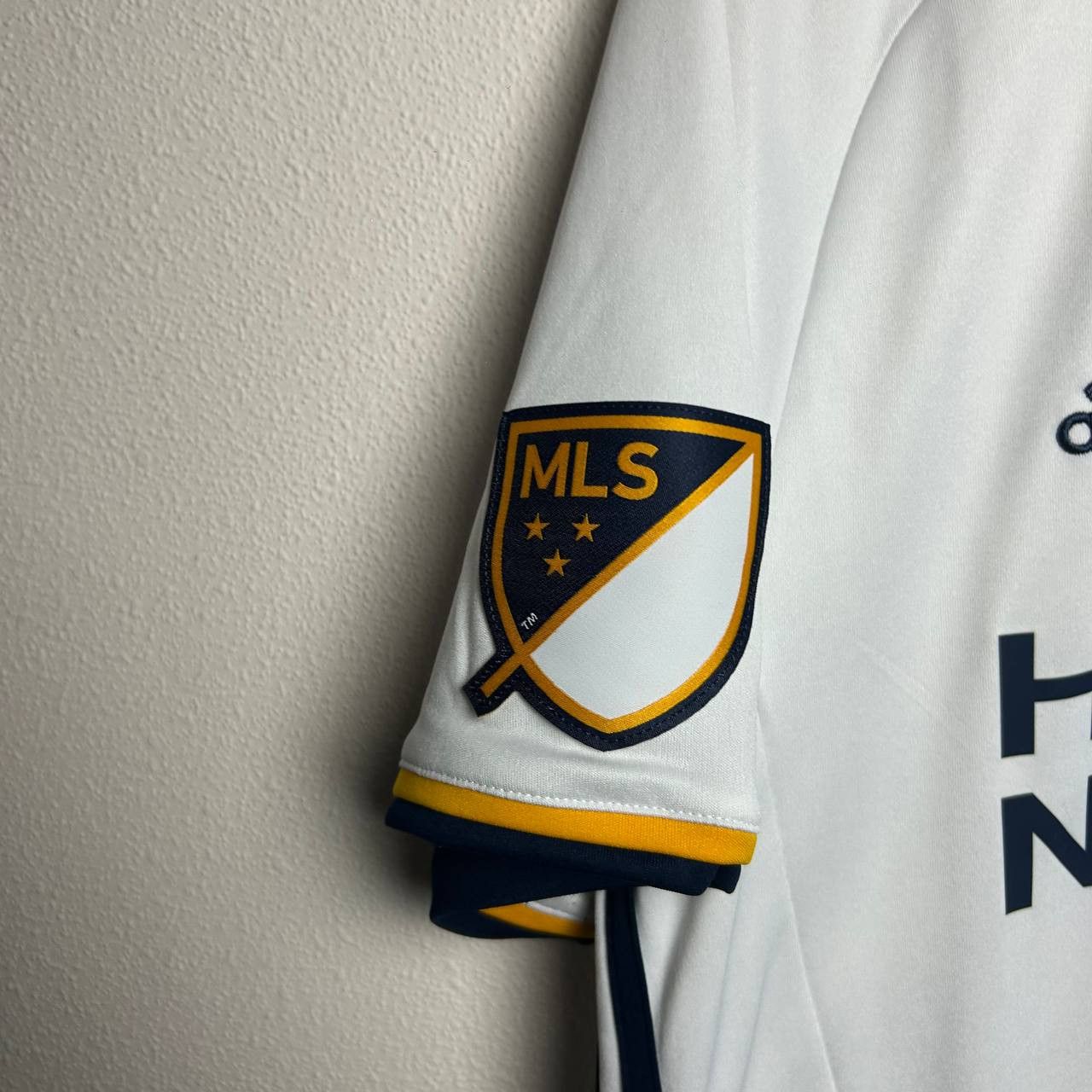 Adidas Mens Adidas FC La Galaxy MLS 17 Don Ditar soccer jersey Size US M / EU 48-50 / 2 - 5 Thumbnail