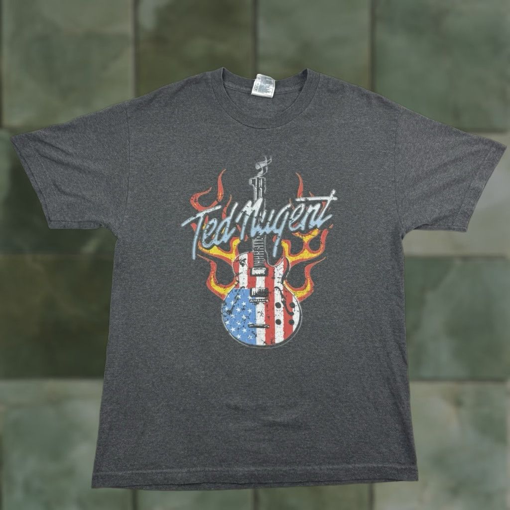 Vintage VINTAGE Ted Nugent Band T-Shirt Adult Large Gray 2003 Rock Y2K Music Grunge Mens Size US L / EU 52-54 / 3 - 1 Thumbnail