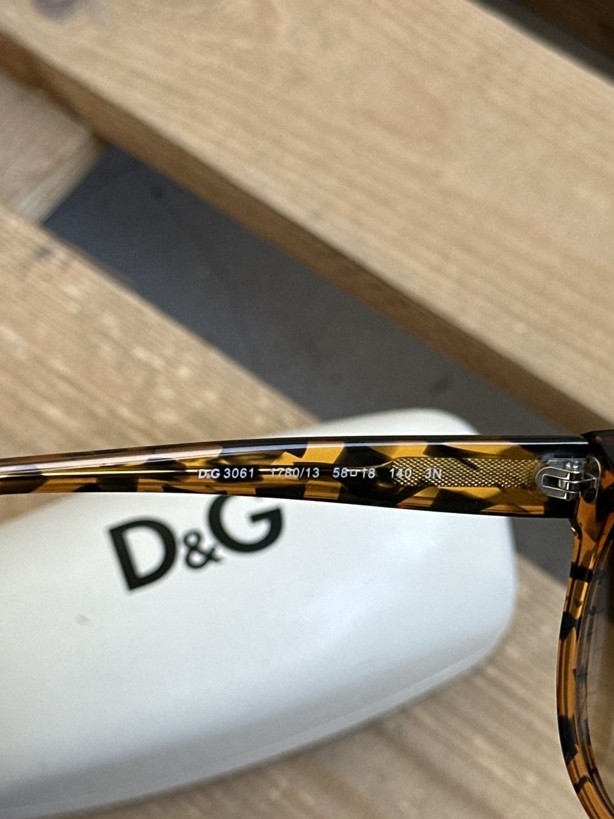 Dolce & Gabbana × Vintage Vintage Dolce & Gabbana Women’s Sunglasses With Case Size ONE SIZE - 11 Thumbnail
