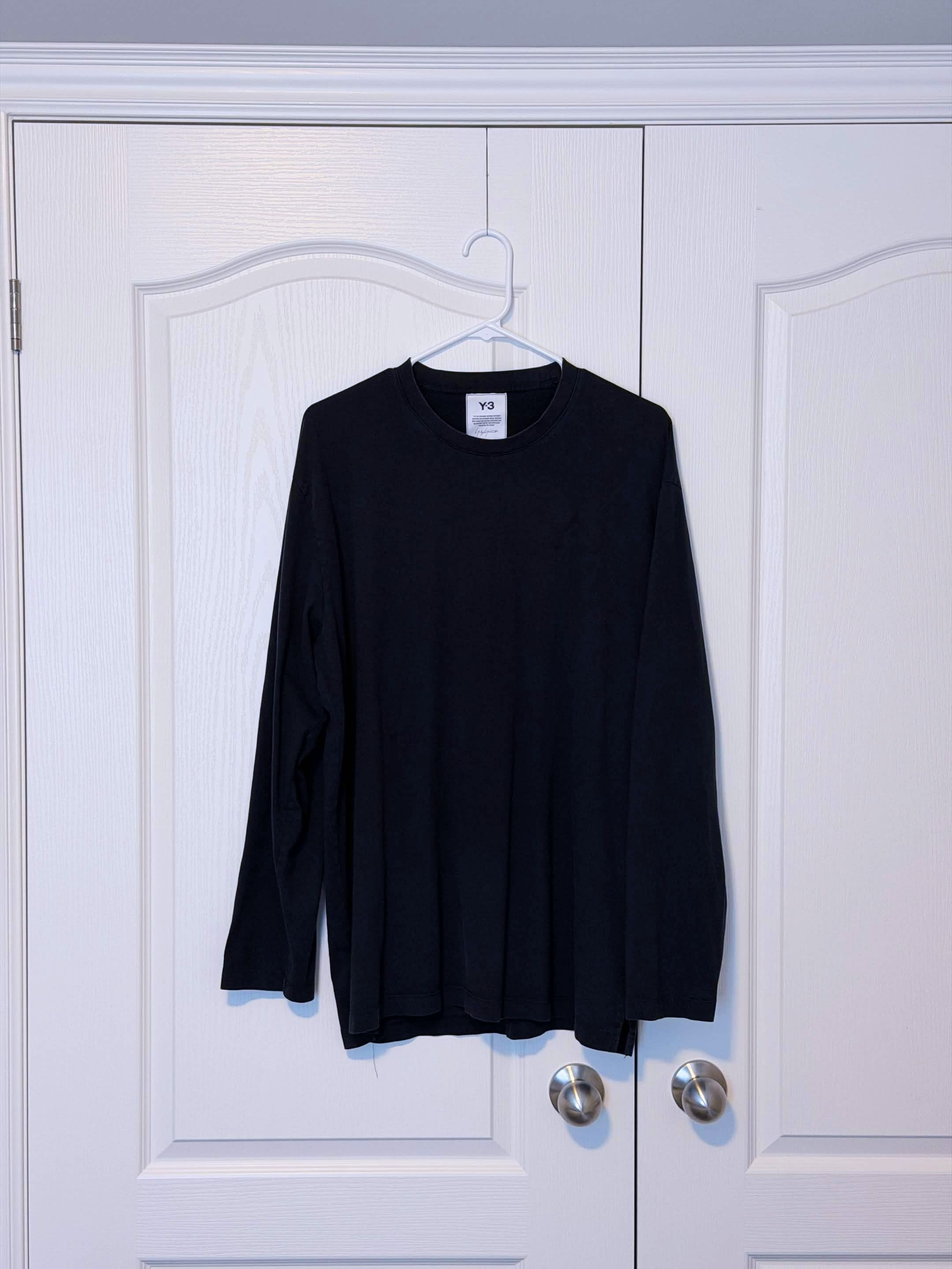 Y-3 Y-3 Logo Long Tee | XL | Excellent Condition Size US XL / EU 56 / 4 - 1 Thumbnail