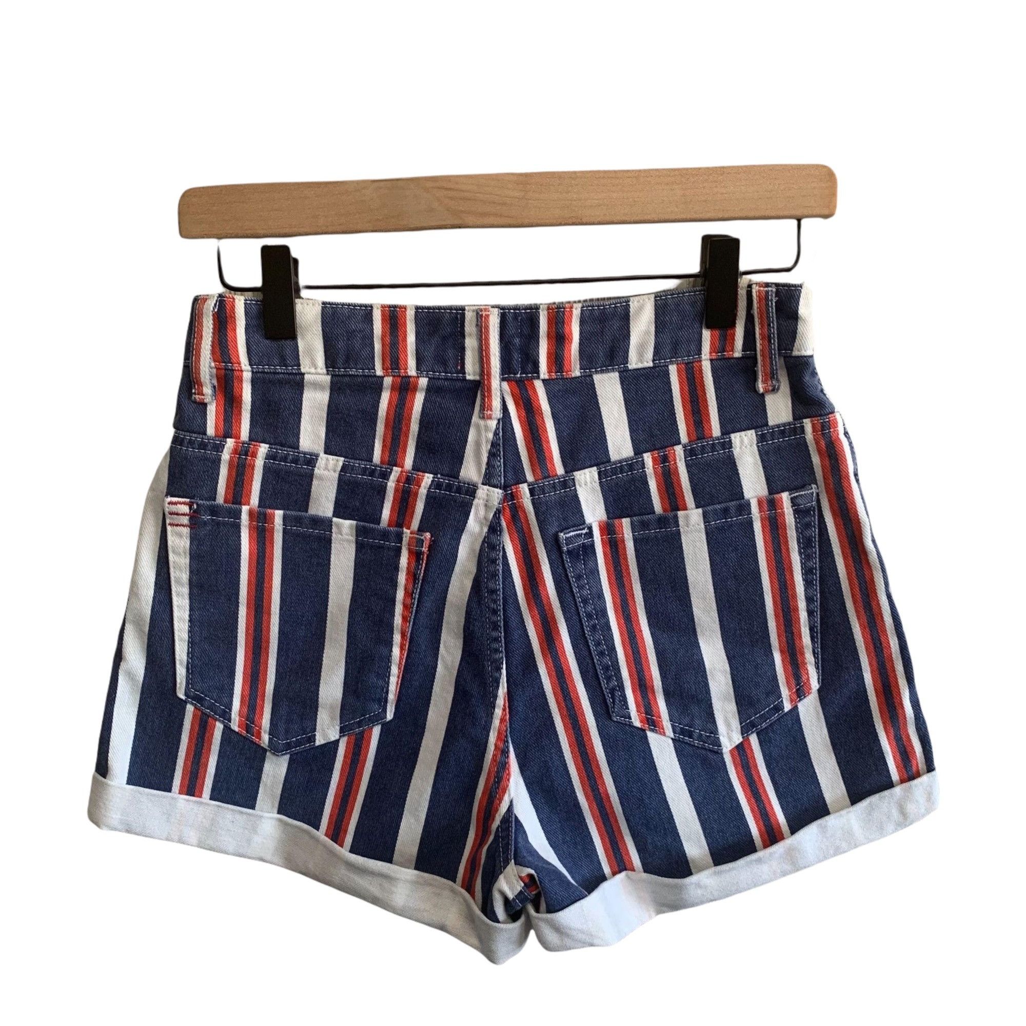 Bdg BDG Urban Outfitters Striped High Waist Denim Mom Shorts 26 Size 26" / US 2 / IT 38 - 4 Thumbnail