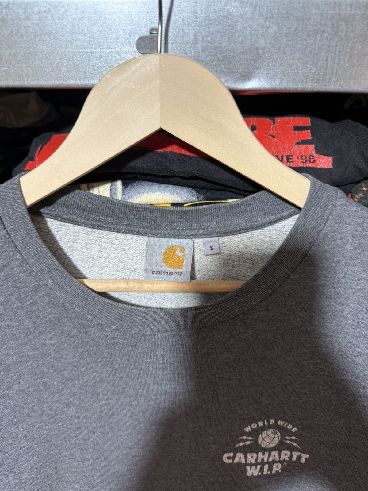 Carhartt Rare Carhartt WIP Love Progress Outdoor Sweatshirt Y2K Hype Size US S / EU 44-46 / 1 - 4 Thumbnail