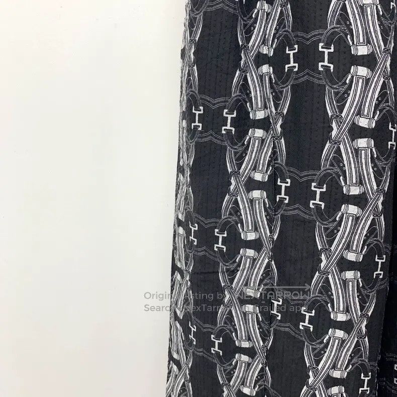 Hermes Hermes Black lock print full-printed mulberry silk casual Size 42" / US 20 - 4 Thumbnail
