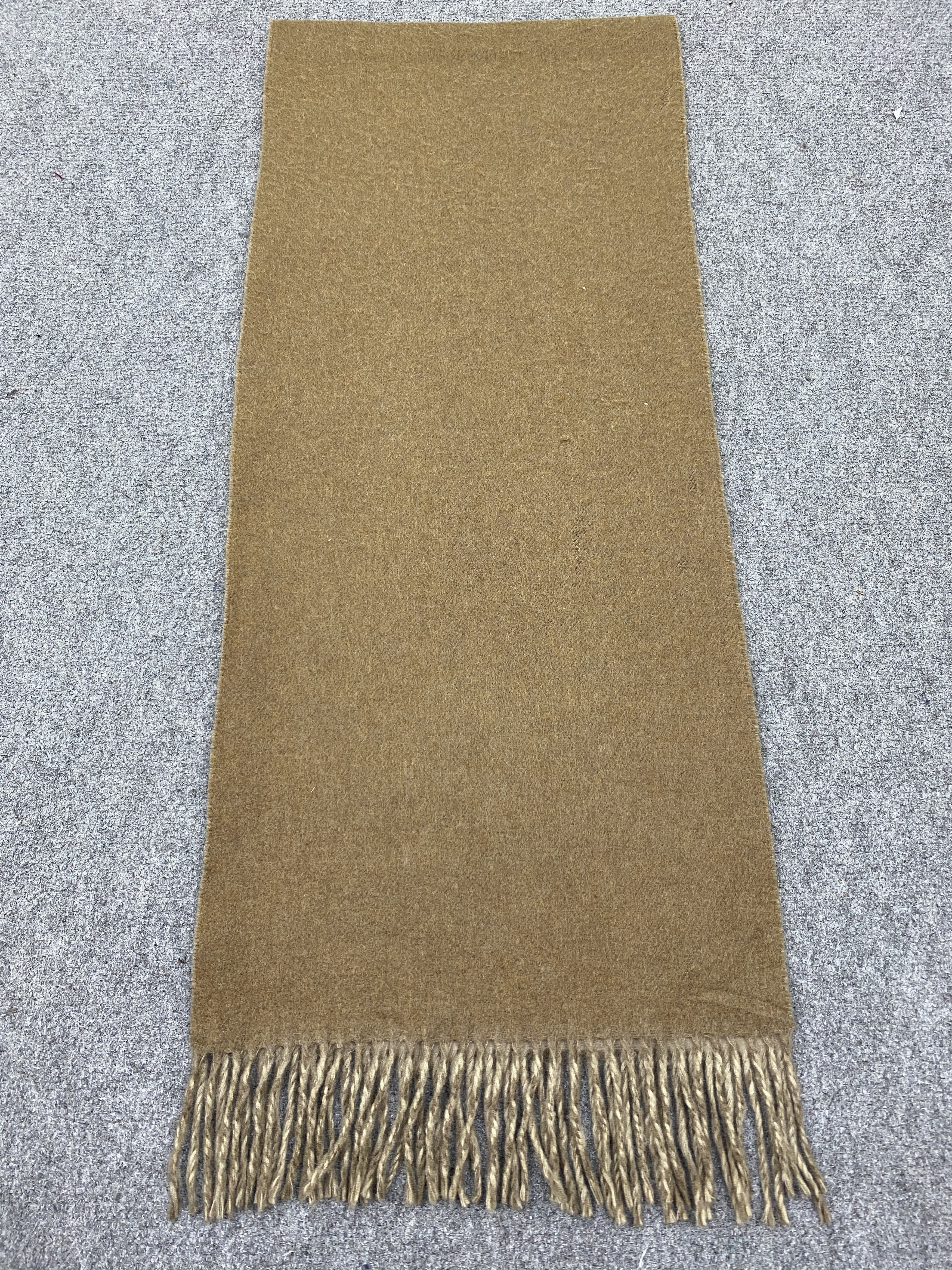 Yves Saint Laurent Yves Saint Laurent Scarf / Muffler / Neckwear SC0344 Size ONE SIZE - 4 Thumbnail