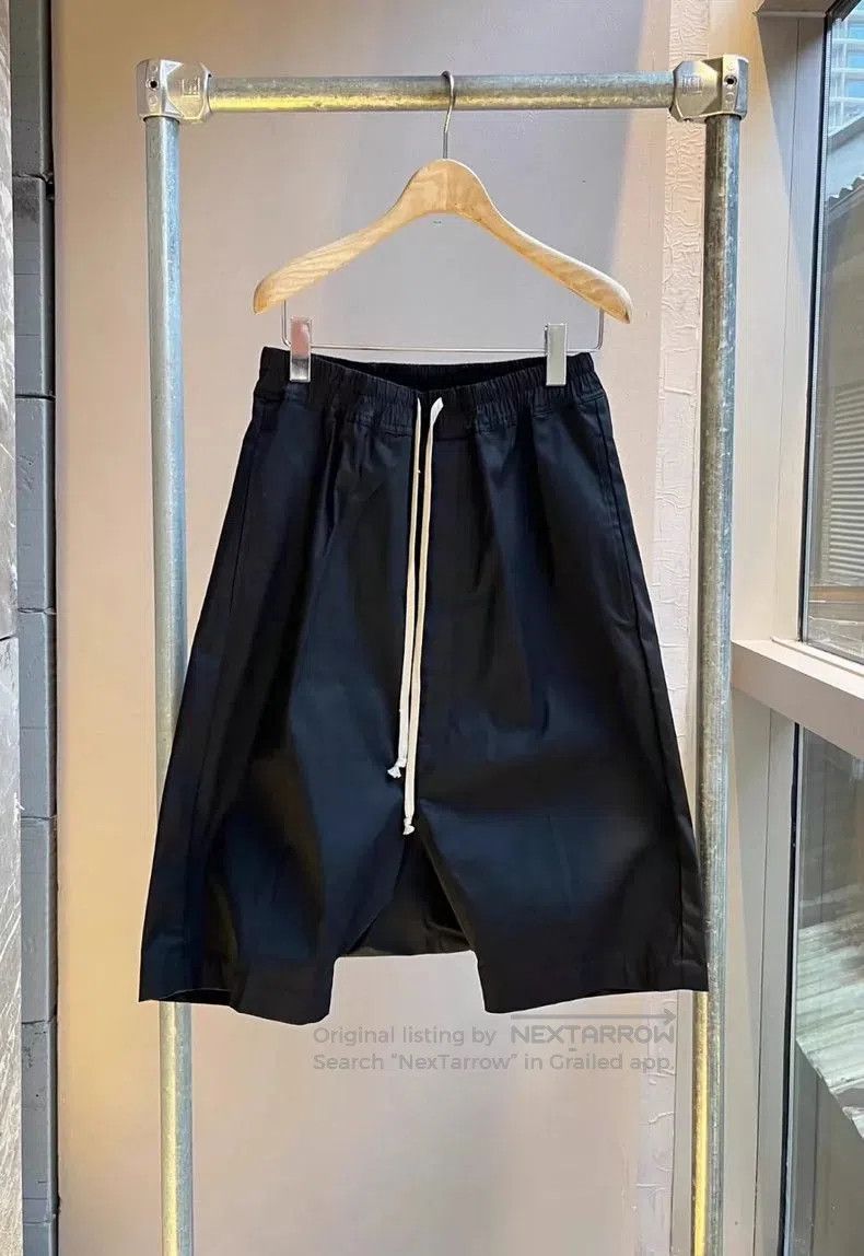 Rick Owens Rick Owens SS25 S Pods Shorts. Size US 44 / EU 60 - 1 Thumbnail