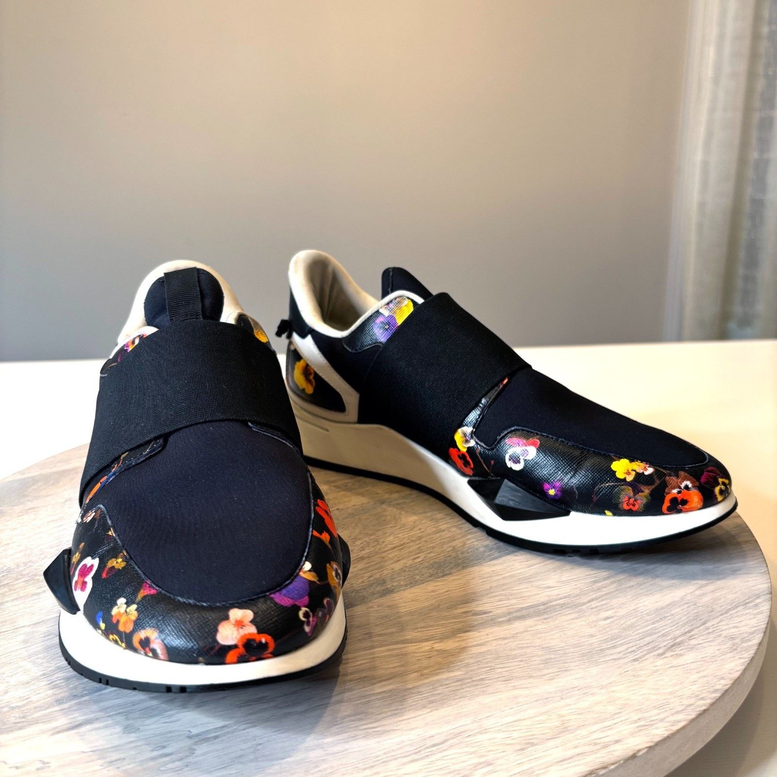 Givenchy Givenchy Slip On Sneakers Black Designer EU Size 38.5 US 8 Size US 8 / IT 38 - 2 Thumbnail