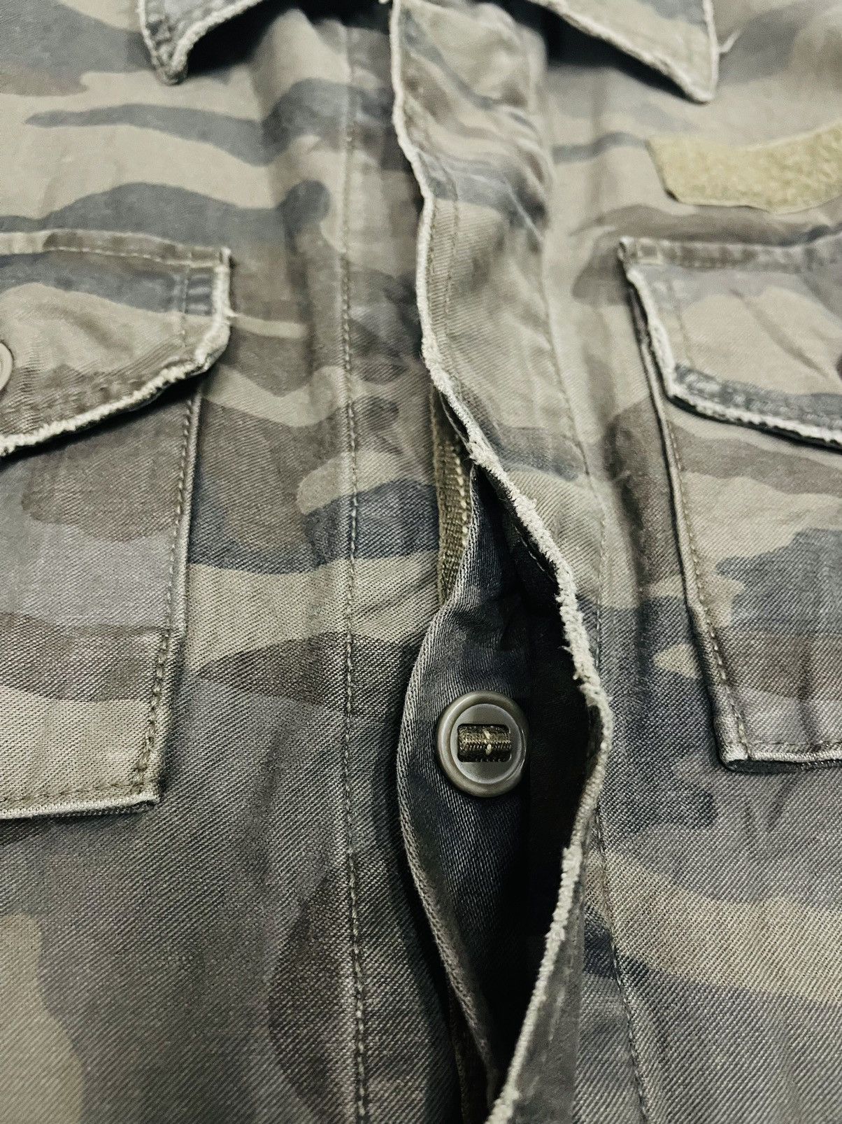 Mossimo Mossimo Sport Camo Design Button Up Jacket (12) Size US M / EU 48-50 / 2 - 10 Thumbnail