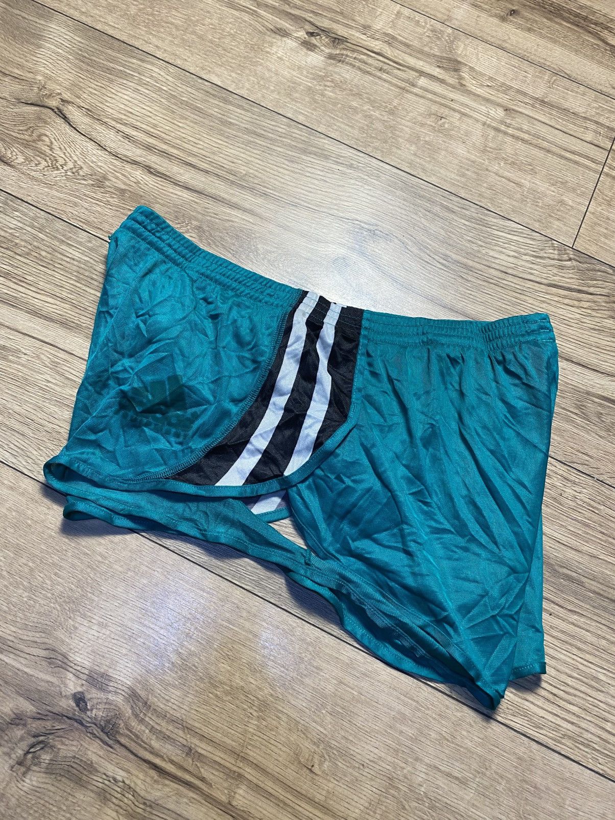 Adidas Vintage Adidas Equipment Running Sprinter Shorts 80s 90s M Size US 32 / EU 48 - 5 Thumbnail