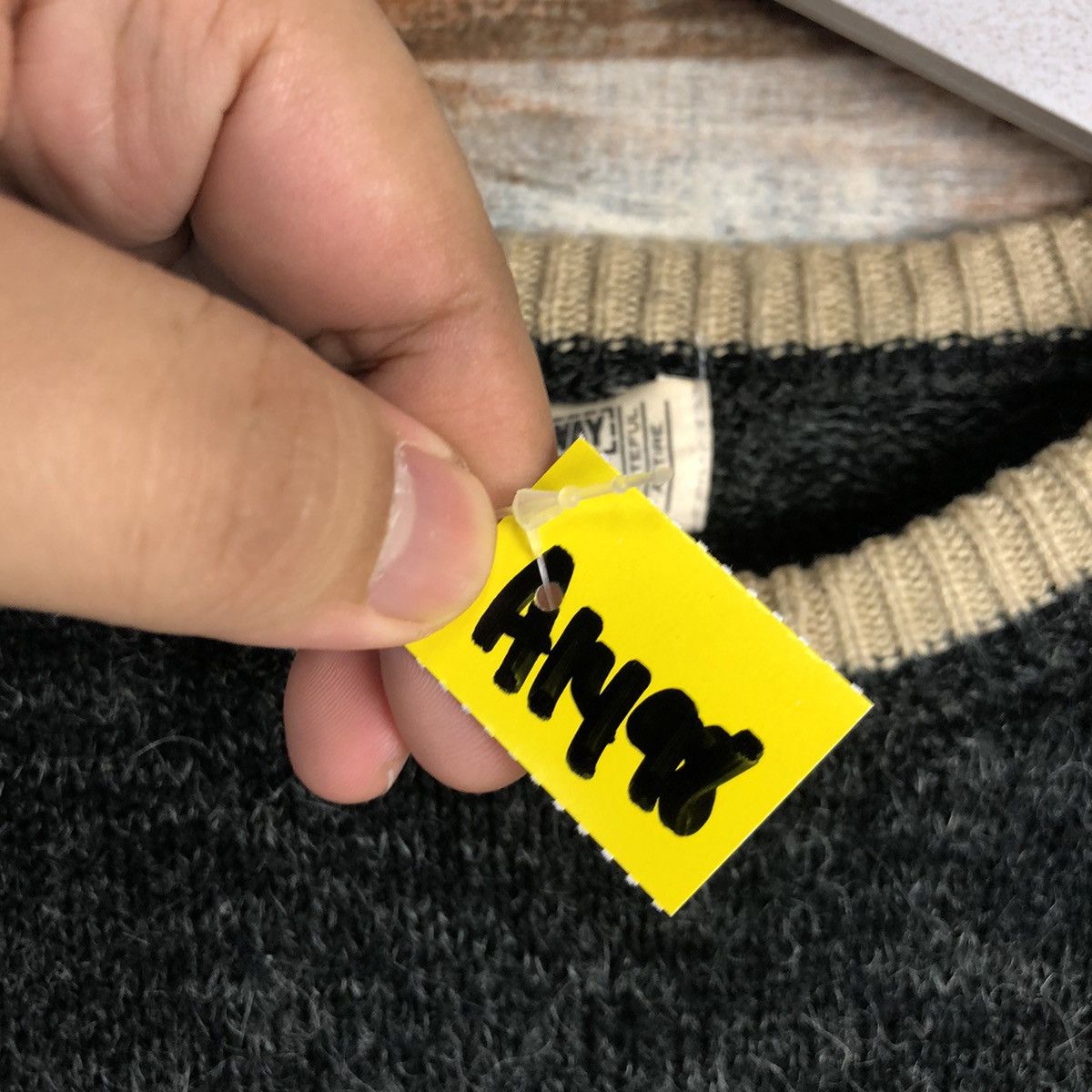 Japanese Brand DL Toc Toc Way Black art vintage Knitwear #A1498 Size US L / EU 52-54 / 3 - 10 Thumbnail