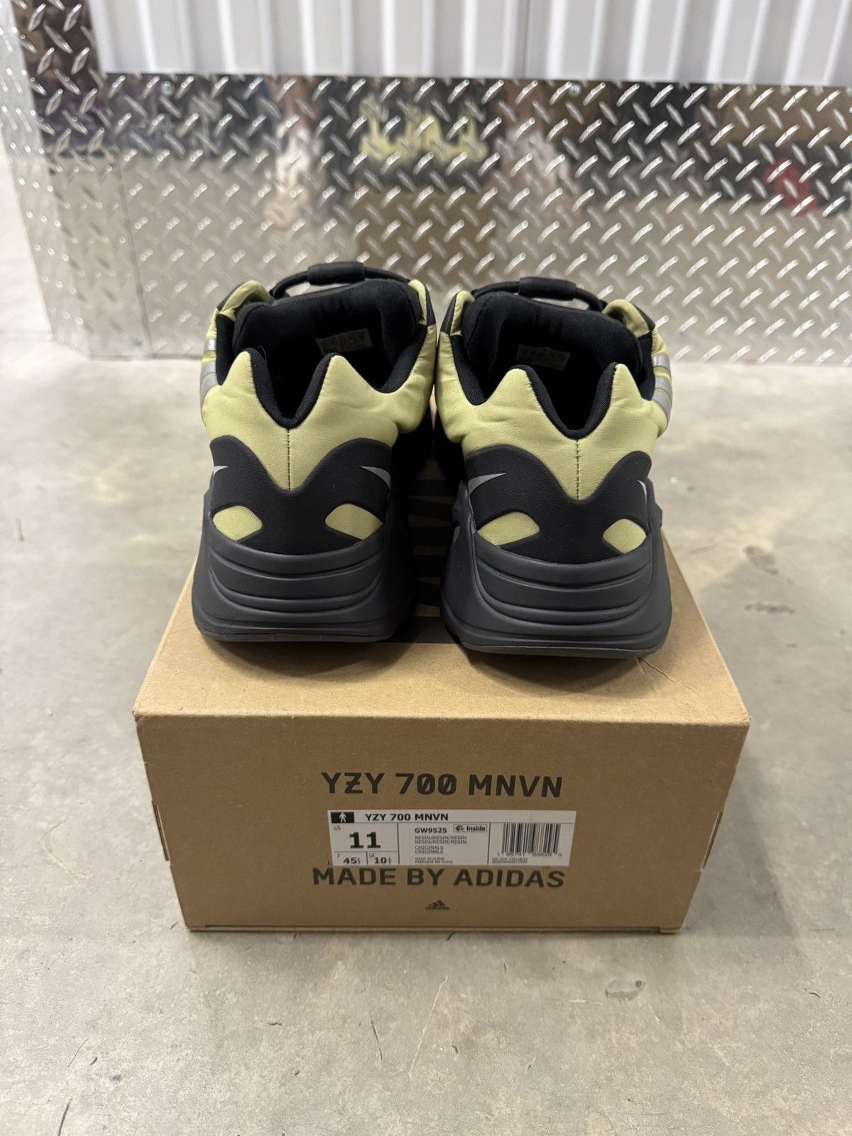Adidas × Kanye West Adidas Yeezy 700 MNVN Resin Size 11 Size US 11 / EU 44 - 5 Thumbnail