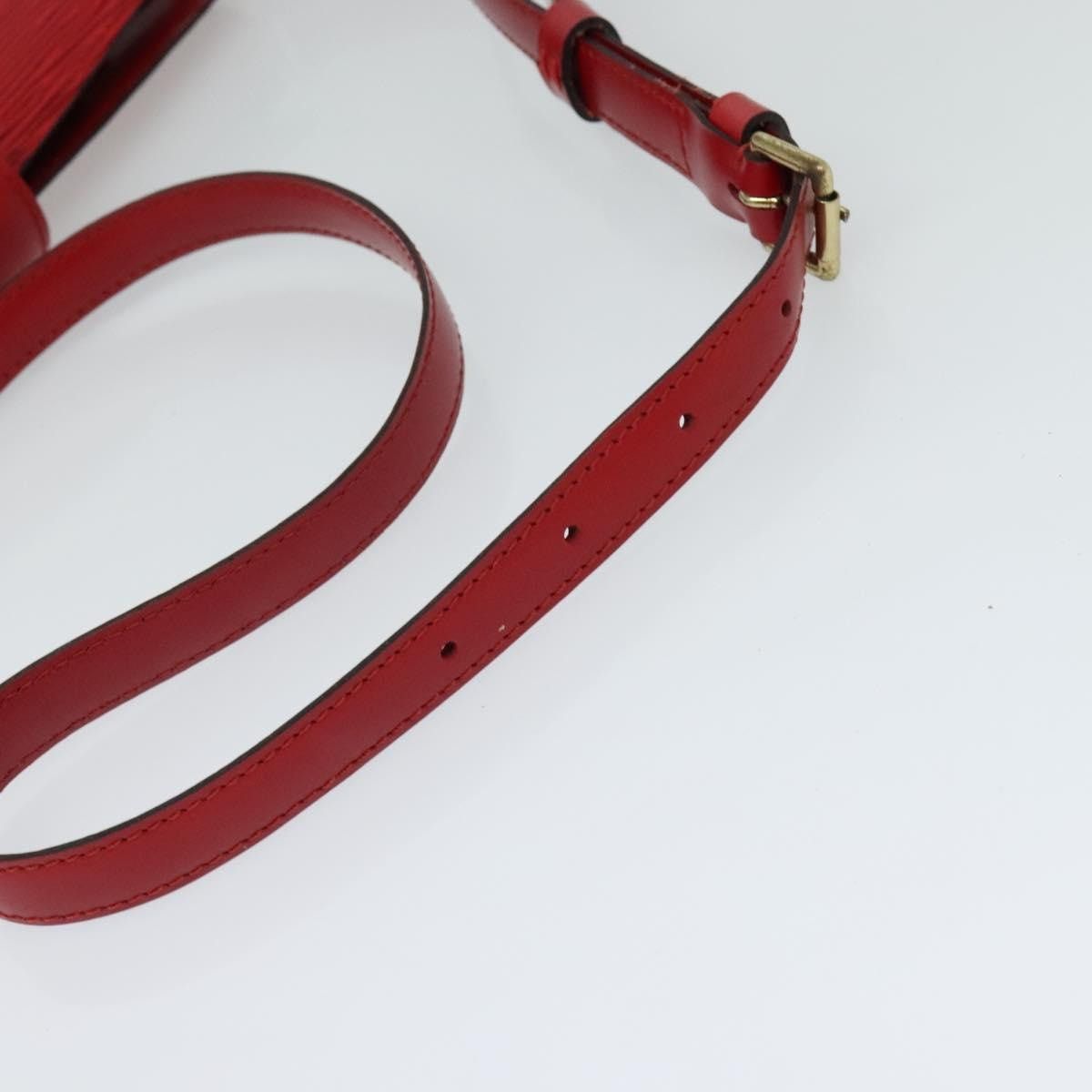 Louis Vuitton LOUIS VUITTON Epi Capuchin Shoulder Bag Red M52347 Size ONE SIZE - 7 Thumbnail