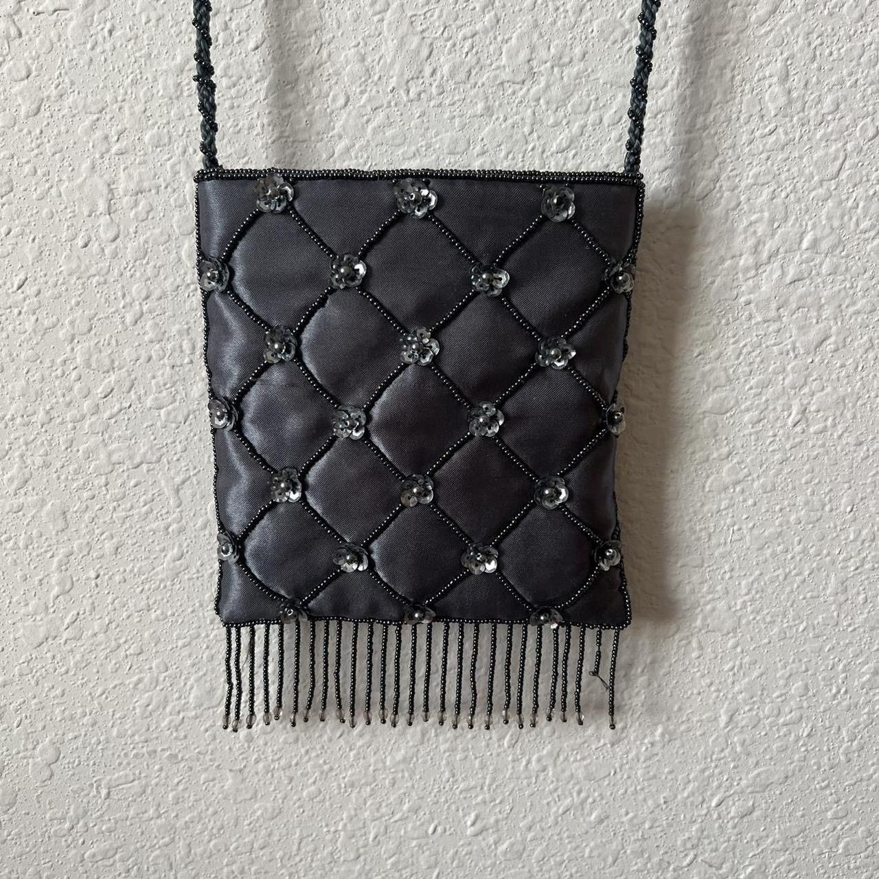 Vintage Y2k gray silver sequin beaded crossbody bag Size ONE SIZE - 3 Thumbnail