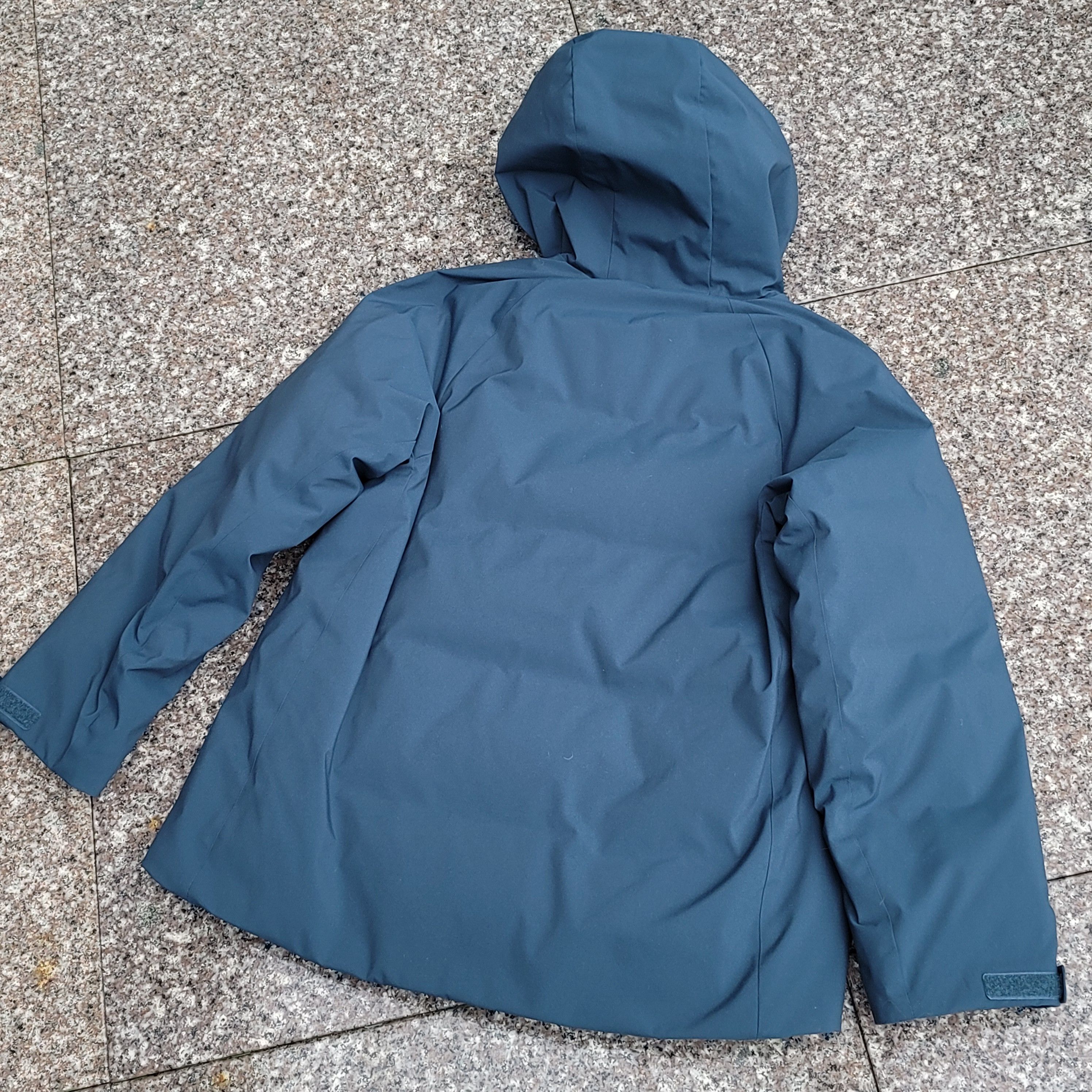 Uniqlo Uniqlo Hybrid down parka Size M / US 6-8 / IT 42-44 - 2 Thumbnail