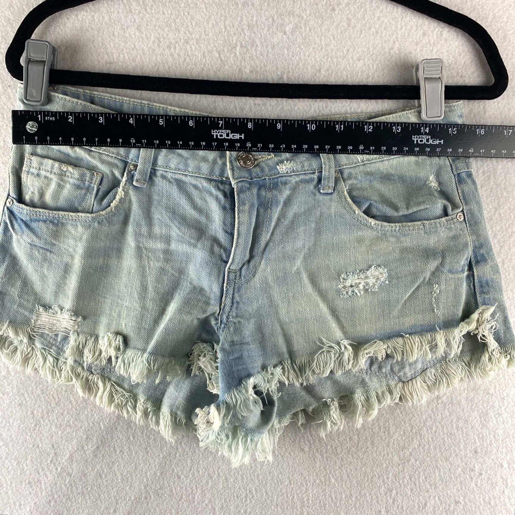 Forever 21 FOREVER 21 Jean Shorts Womens 27 Blue Cut-Off Denim Ripped Light Size 27" / US 4 / IT 40 - 5 Thumbnail