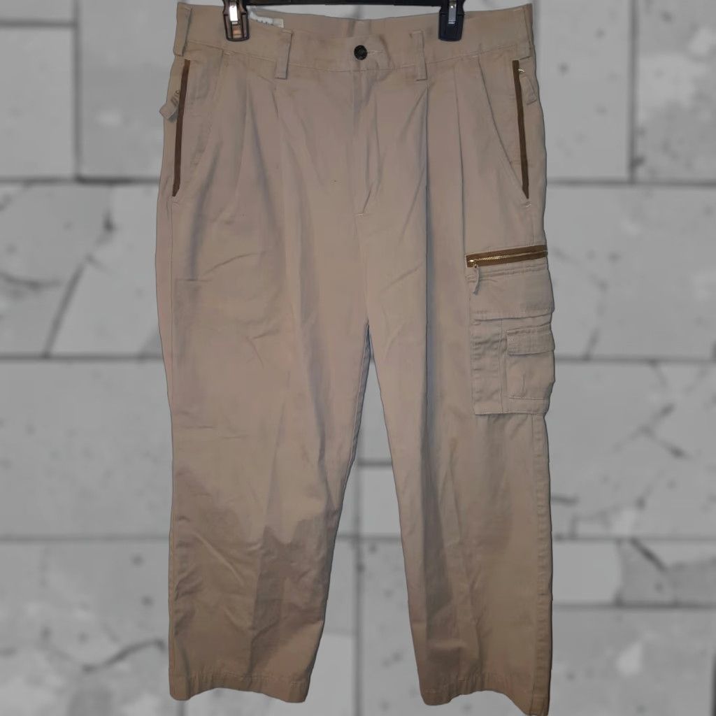 Orvis Orvis Men Cargo Pants 100% Cotton Khaki Beige Leather Trim W34 x L27 Casual Beige Pants Mens Slim 34x27? Size US 34 / EU 50 - 1 Thumbnail