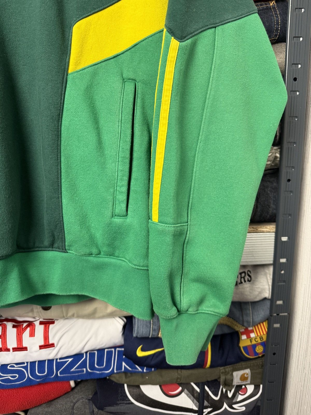 Adidas Adidas Center Logo Celtic Hoodie Size US S / EU 44-46 / 1 - 5 Thumbnail