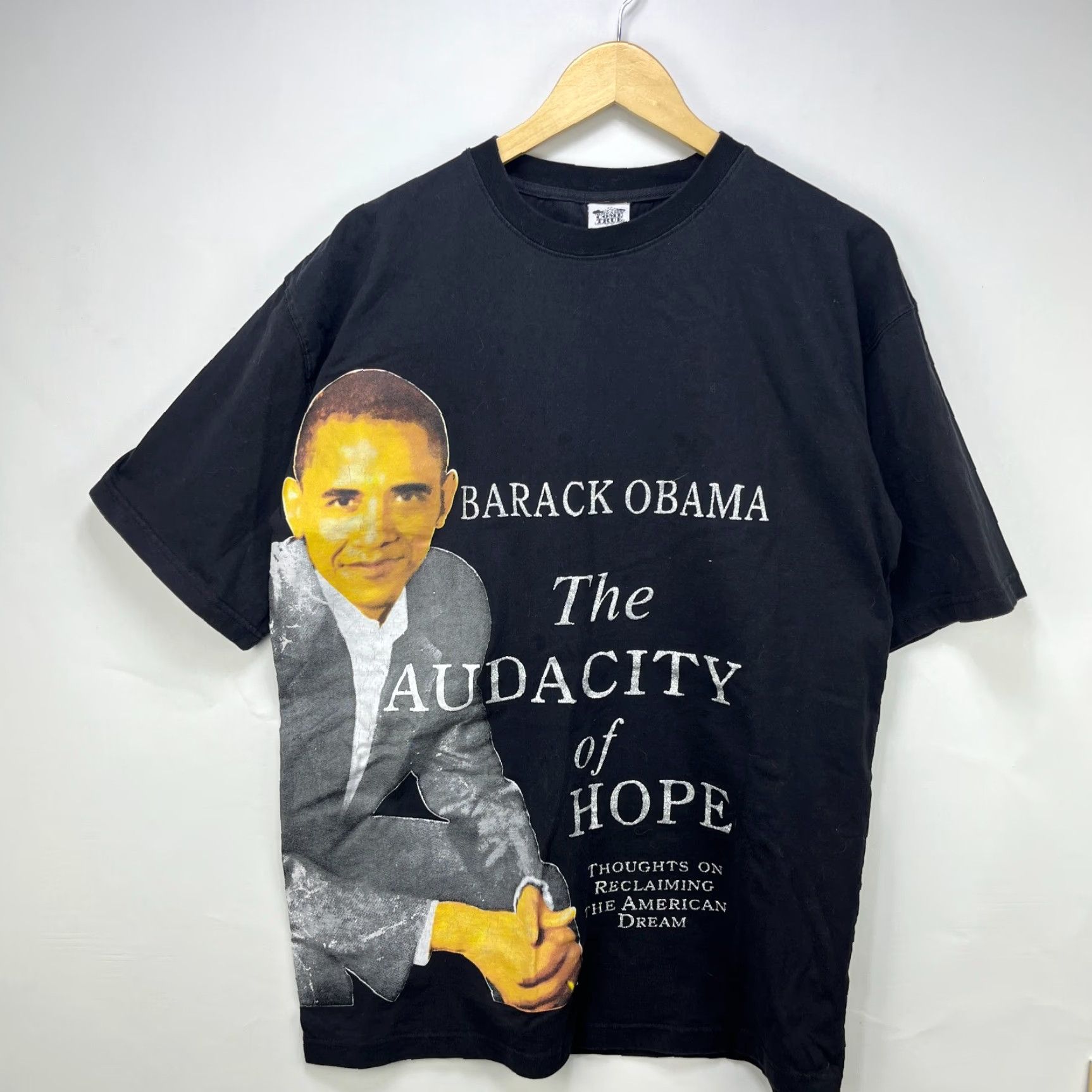 Vintage VINTAGE Barack Obama Dreams Come True T-Shirt 2XL Mens Short Sleeve Black Size US XXL / EU 58 / 5 - 2 Thumbnail