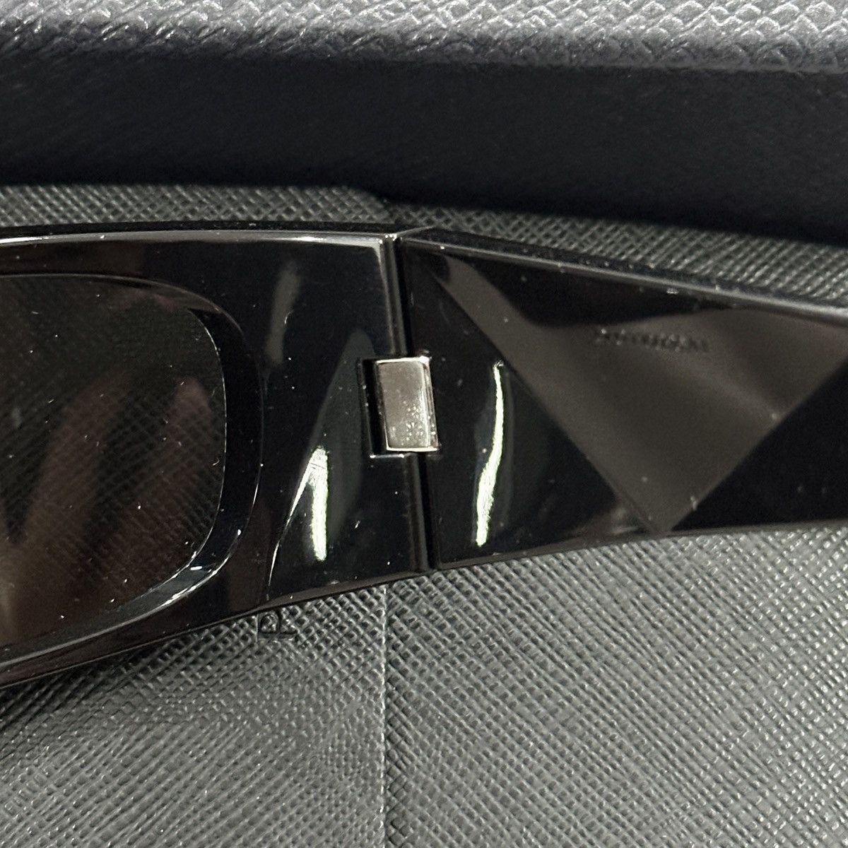 Prada PRADA 0PR A19S 1AB5S0 SUNGLASSES Size ONE SIZE - 10 Thumbnail