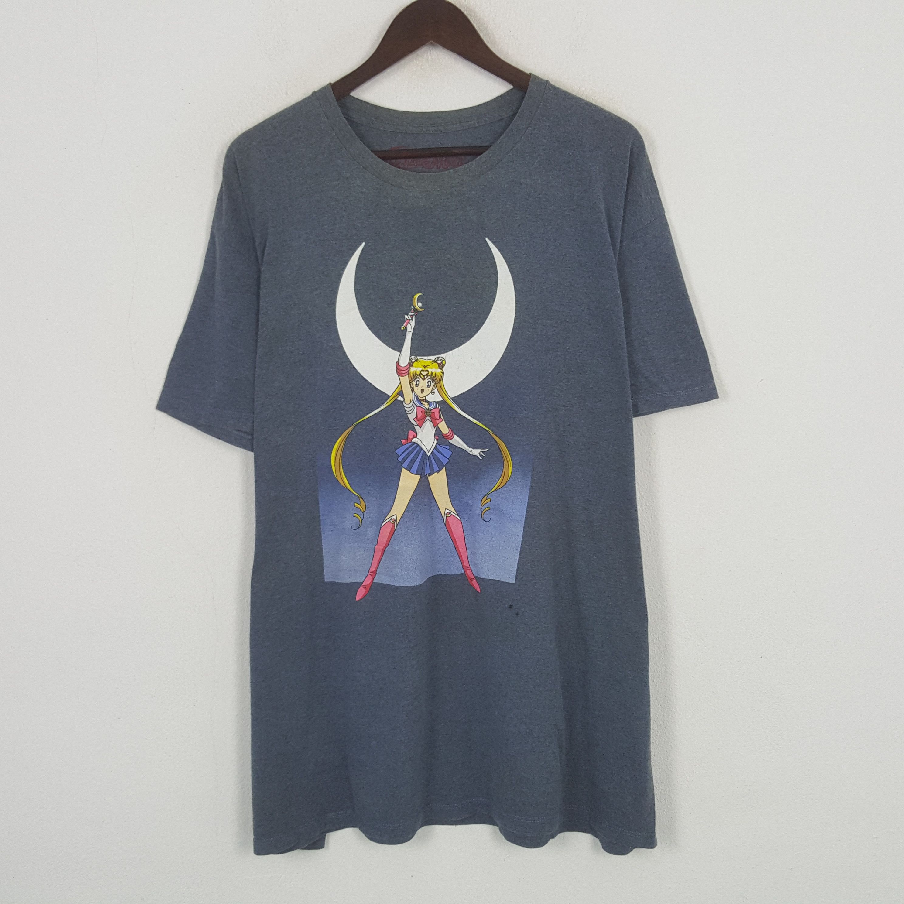 Japanese Brand Vintage Sailor Moon Dark Blue Iconic Japanese Anime Tshirt Size US XXL / EU 58 / 5 - 1 Thumbnail