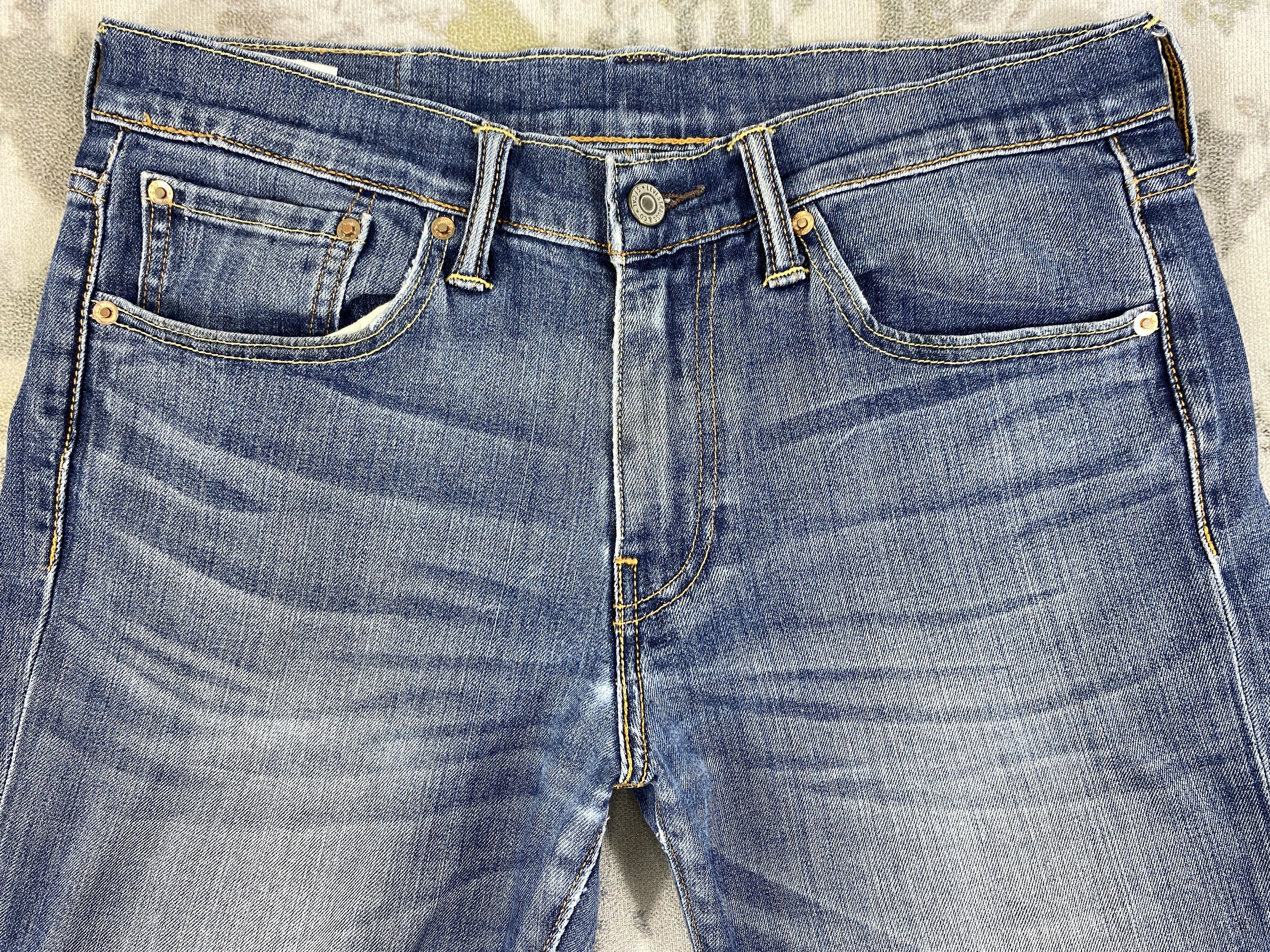 Levi's Distressed Blue Levi's 511 Jeans 33x28.5 Denim -SJ142 Size US 33 - 3 Thumbnail
