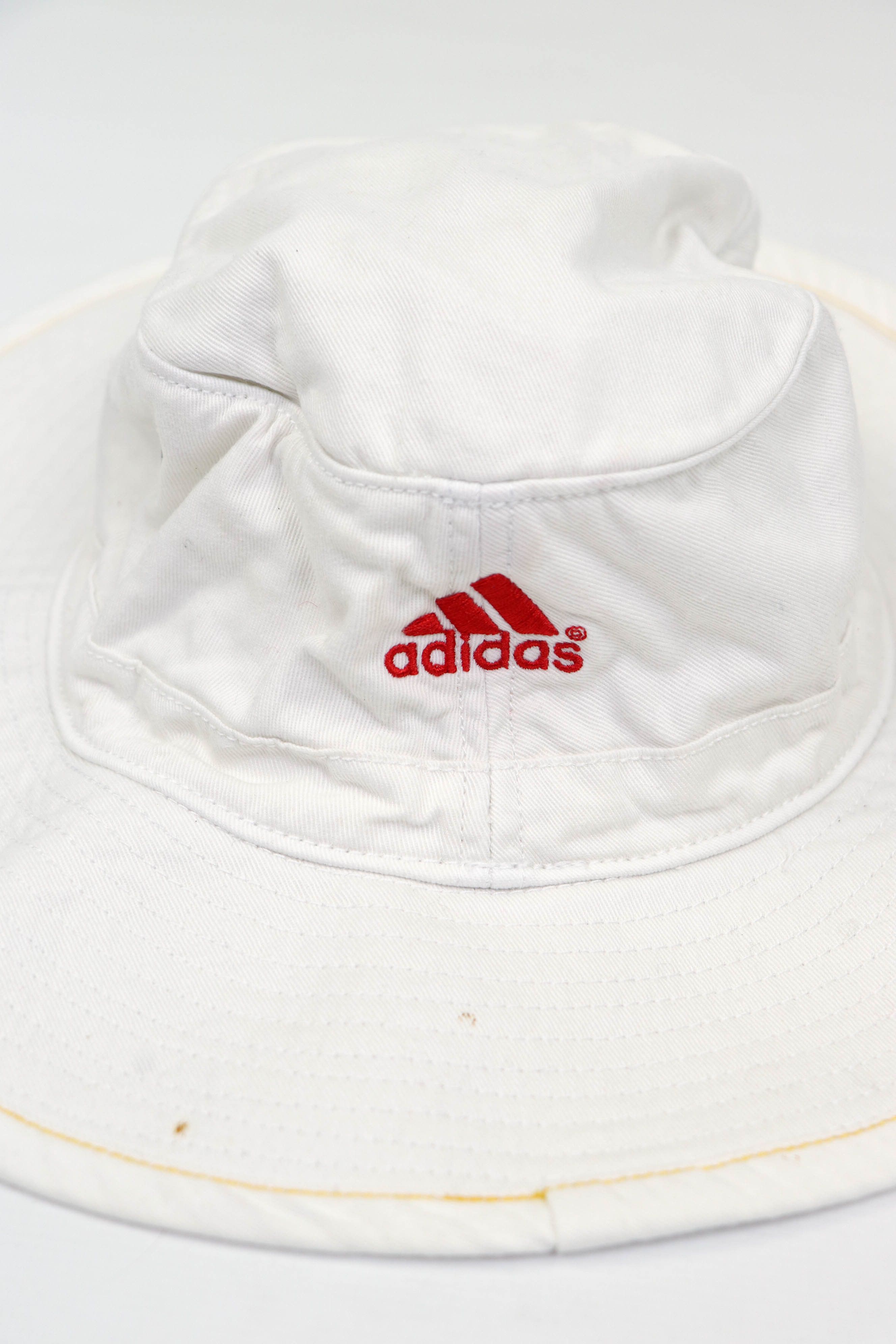 Adidas Adidas Headwear Vintage 00s England NFT 3 Lions Bucket Hat Size ONE SIZE - 7 Thumbnail