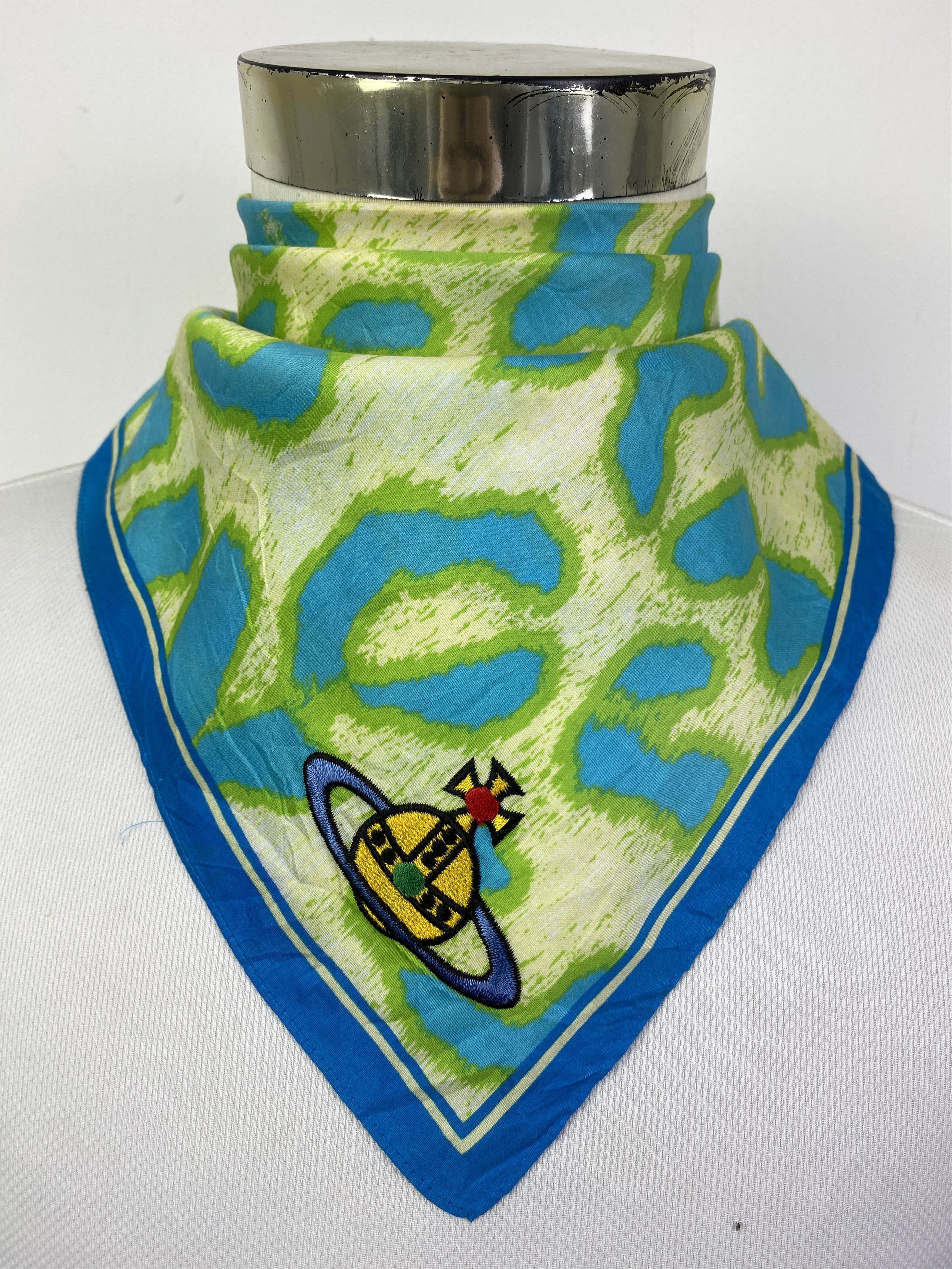Vivienne Westwood Vivienne Westwood Handkerchief / Neckerchief KT0008 Size ONE SIZE - 1 Thumbnail