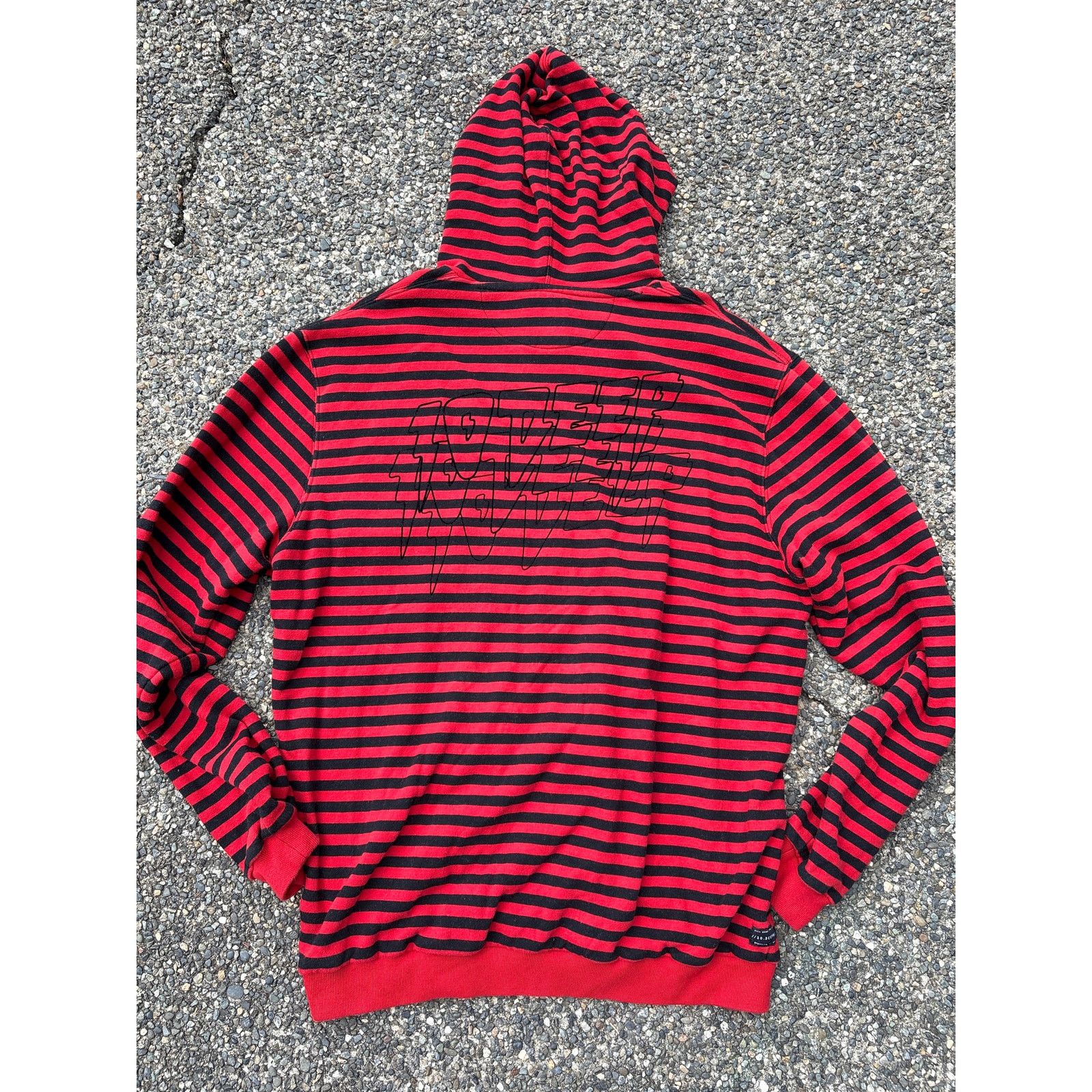 10 Deep Sound Fury Hoody 10 deep 10th division red black stripe XXL Size US XXL / EU 58 / 5 - 1 Thumbnail