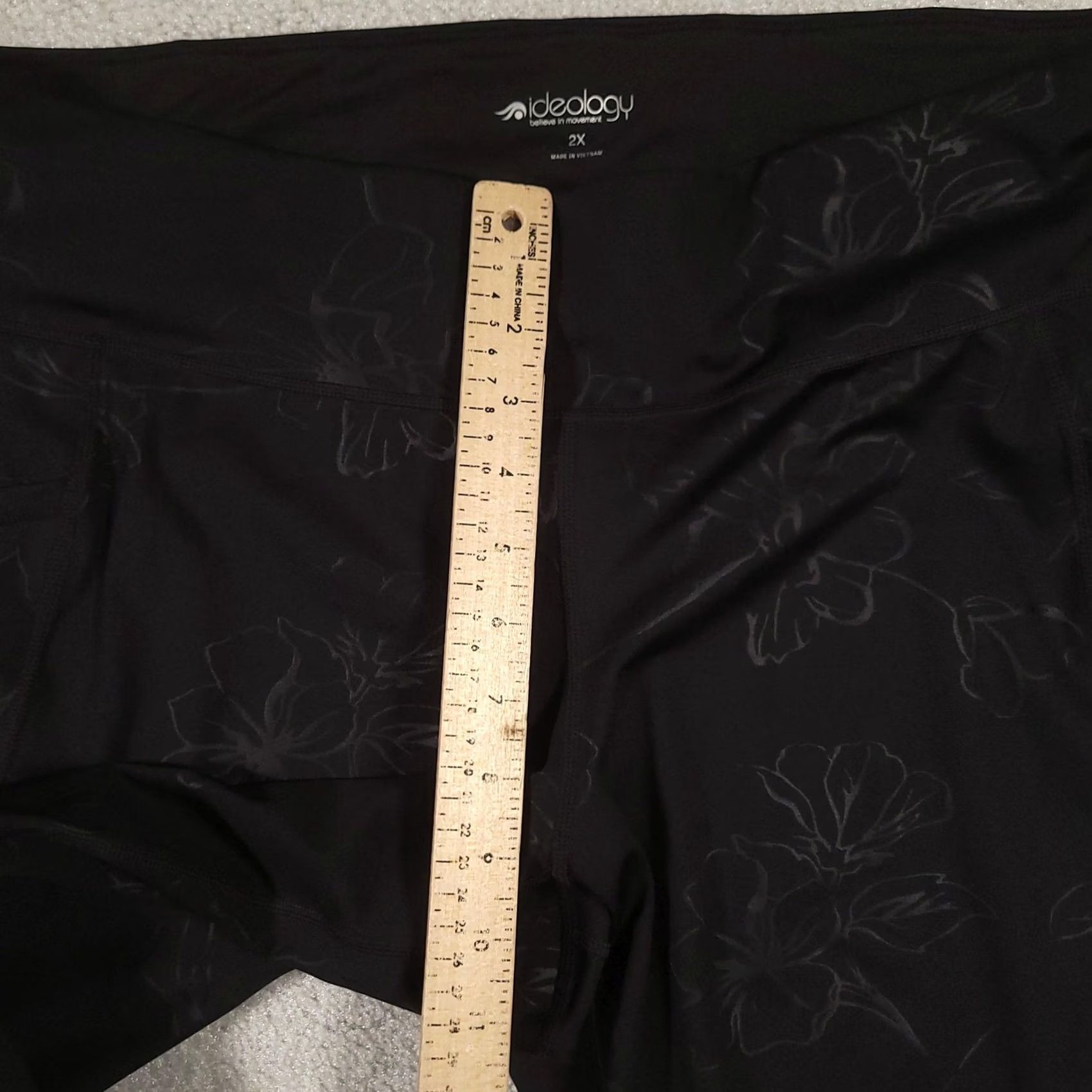 Vintage Ideology Leggings Womens 2X Black Floral Pockets High Rise Athletic Yoga Pants Size 40" / US 18 - 6 Thumbnail