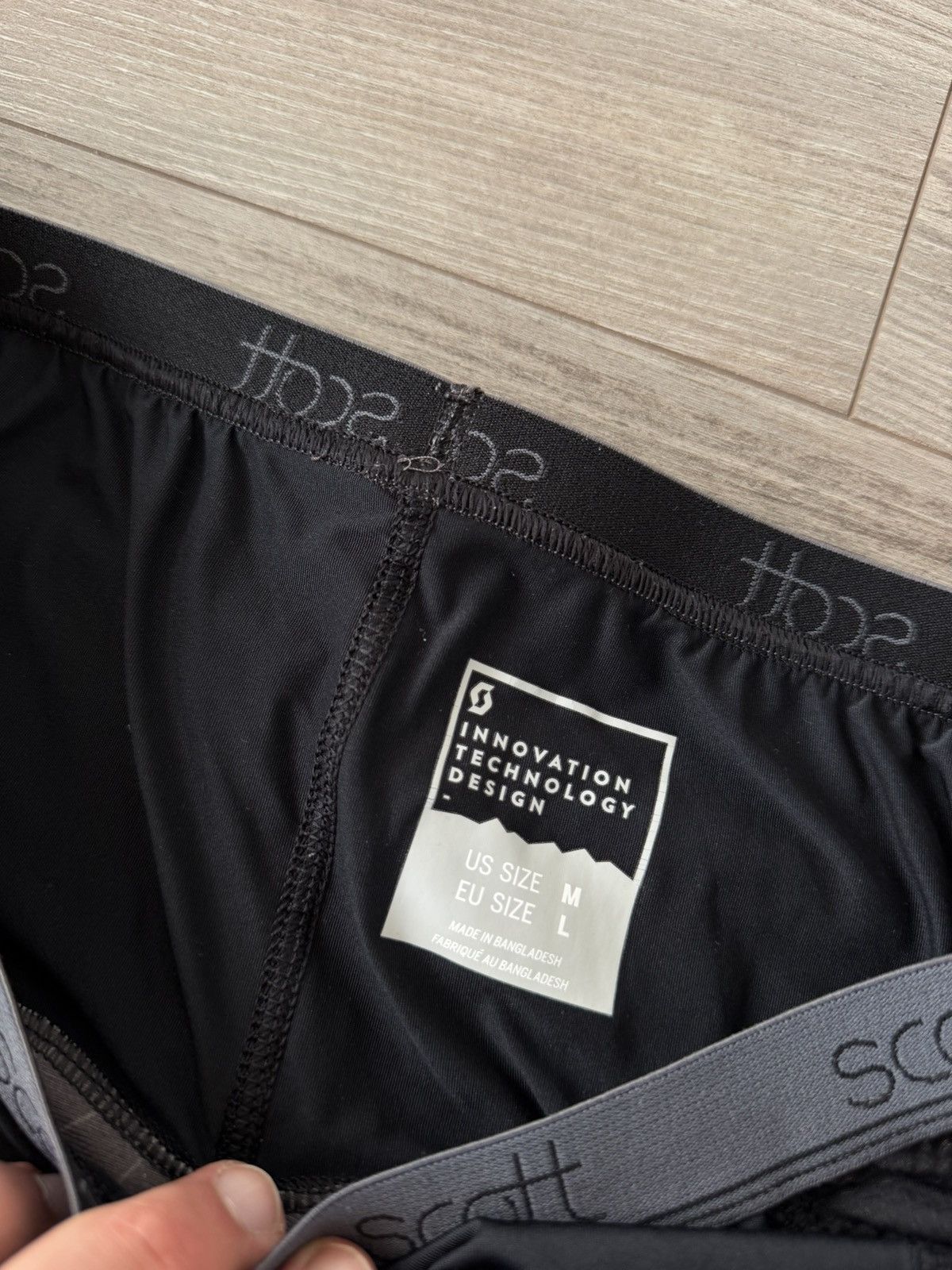 Schott Scott Gorpcore Light Summer Bike 2 in 1 Pillow Vibe Shorts Size US 33 - 12 Thumbnail