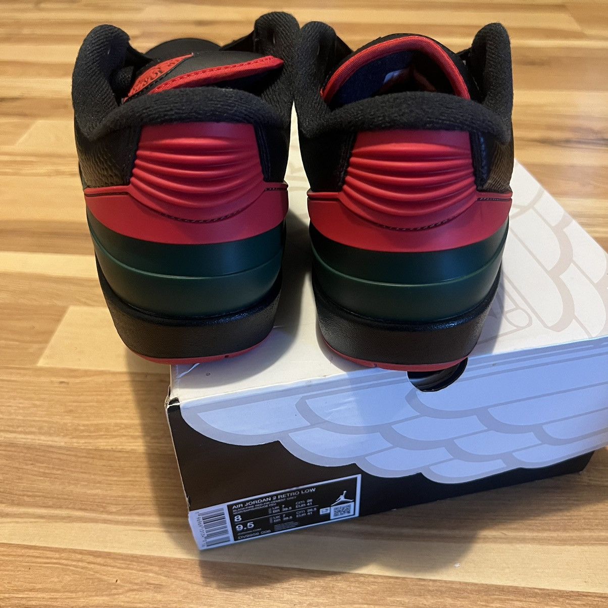 Jordan Brand Air Jordan 2 Low Christmas Size 8 Size US 8 / EU 41 - 6 Thumbnail
