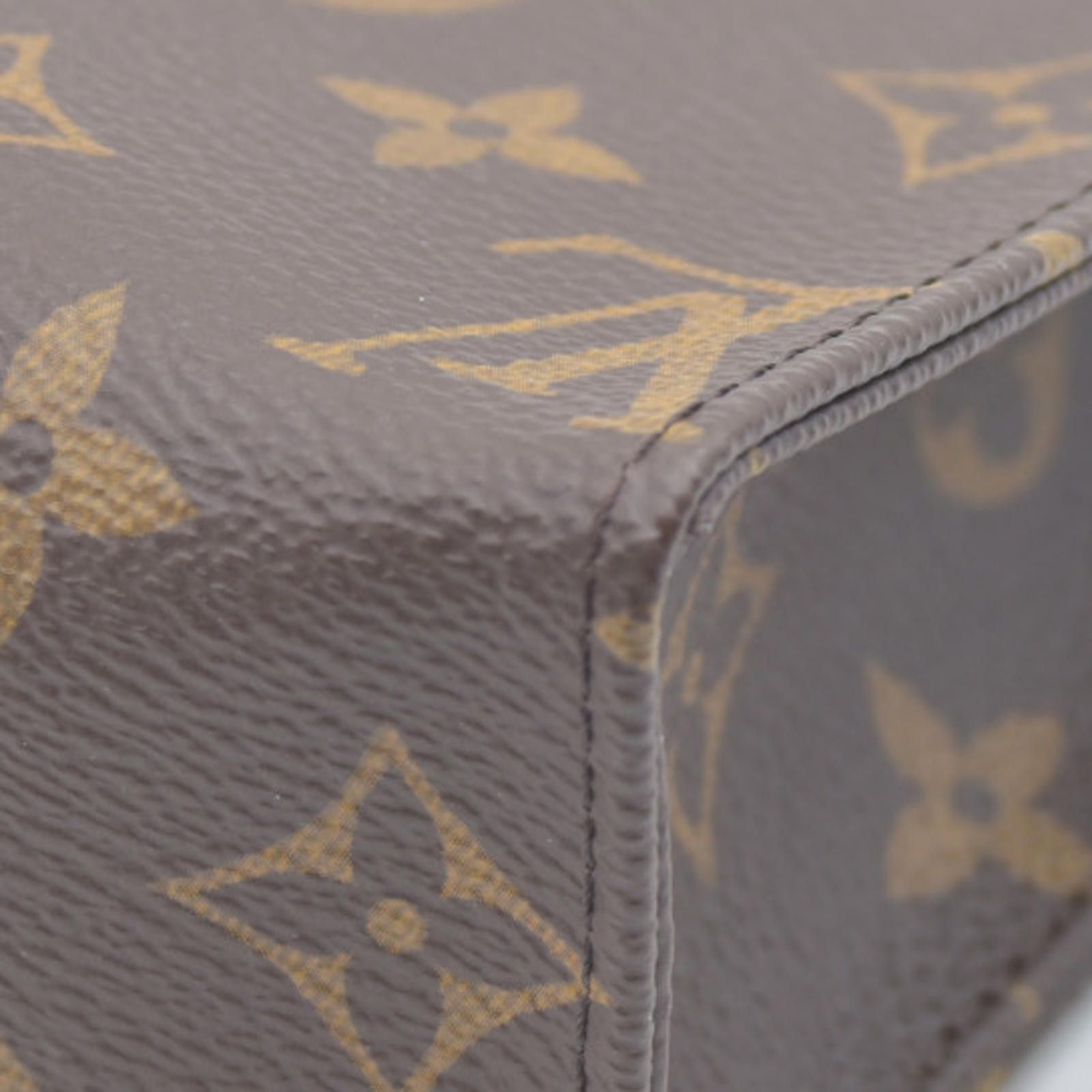 Louis Vuitton $885 Louis Vuitton Monogram Toiletry Pouch 19 Red RFID Size ONE SIZE - 8 Thumbnail