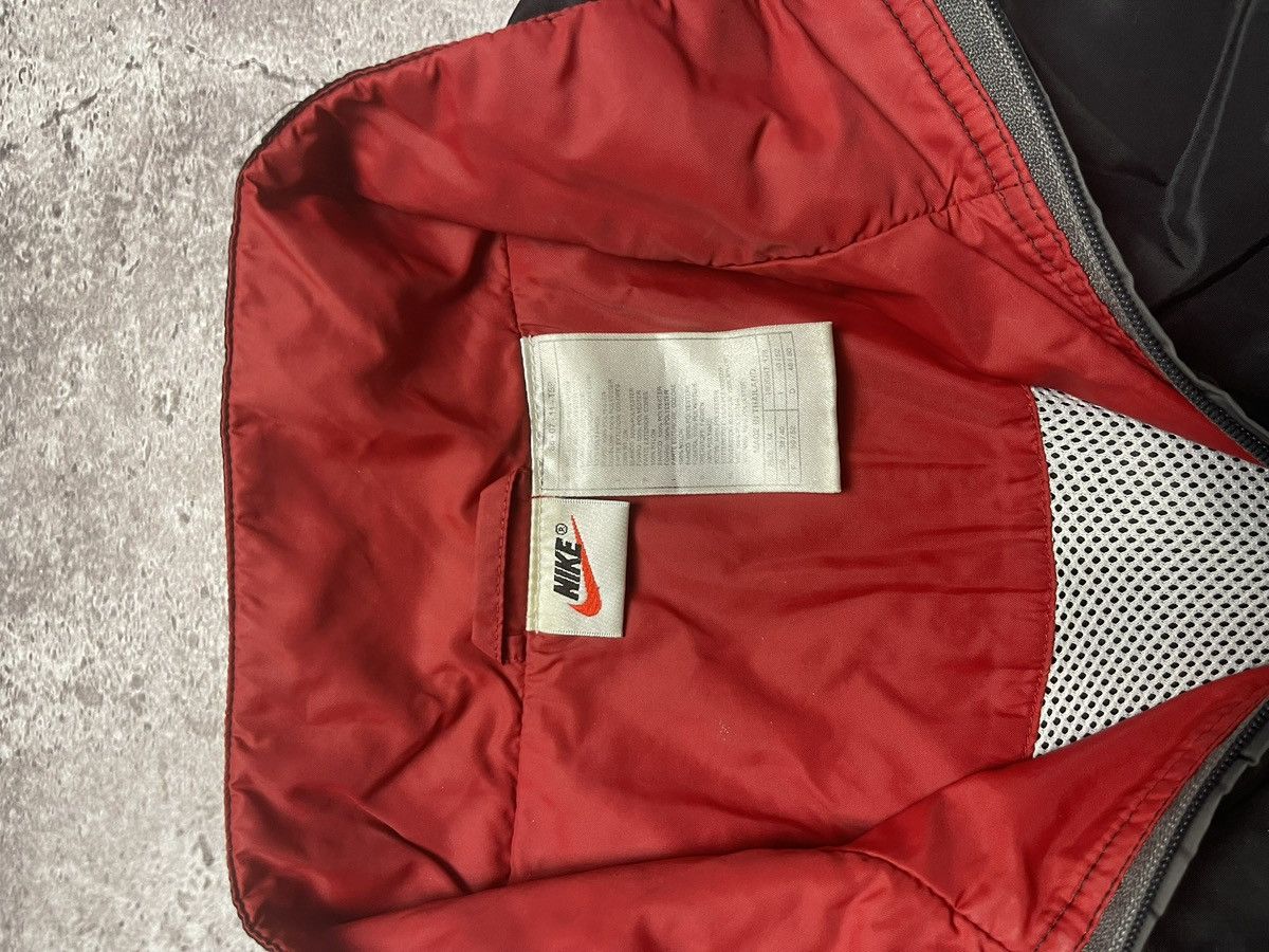 Nike Vintage Nike Nylon Rare Windbreaker 90s Y2K Size US M / EU 48-50 / 2 - 6 Thumbnail