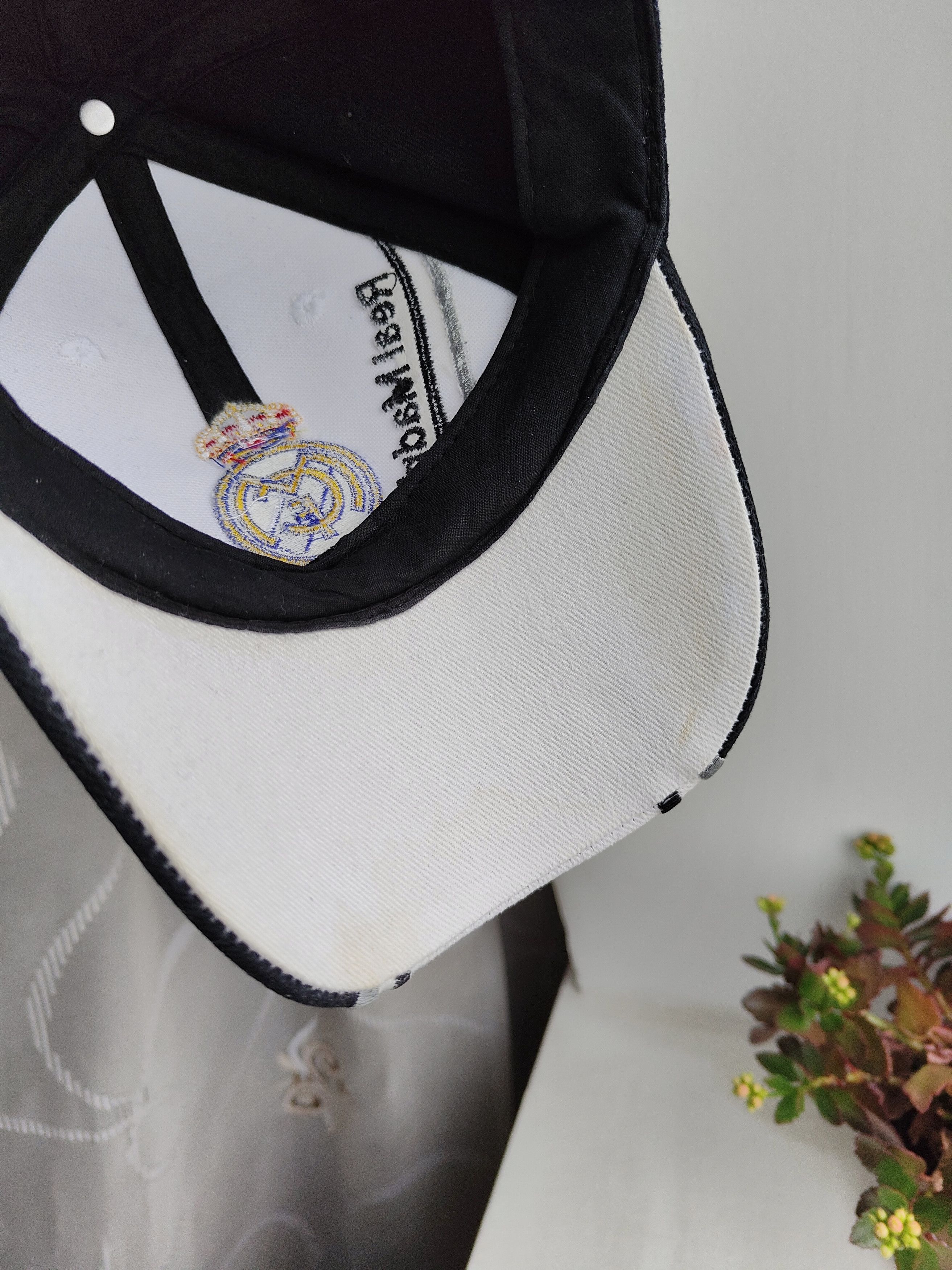 Vintage Vintage Real Madrid Baseball Cap Vintage Very Rare Cap Size ONE SIZE - 12 Thumbnail