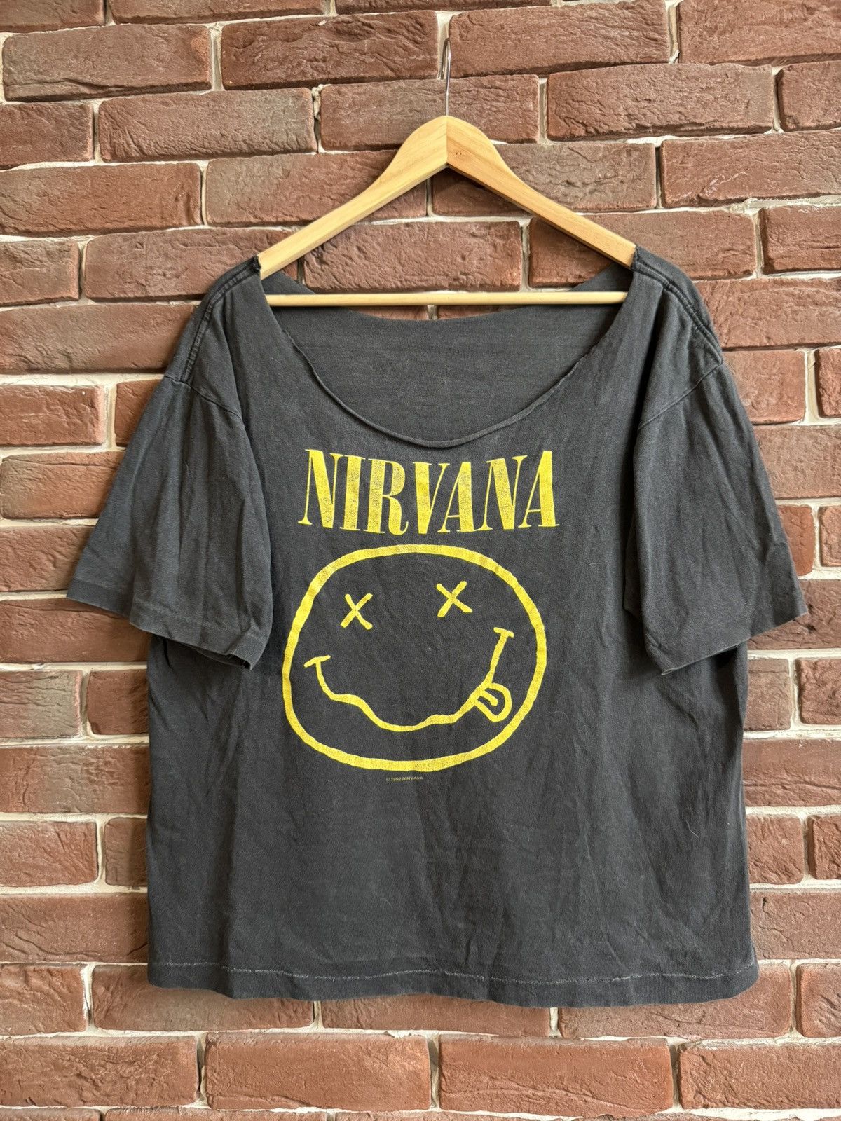 Band Tees Vintage 1992 Nirvana Smiley Face Tee grunge band 90s Cobain Size US M / EU 48-50 / 2 - 1 Thumbnail