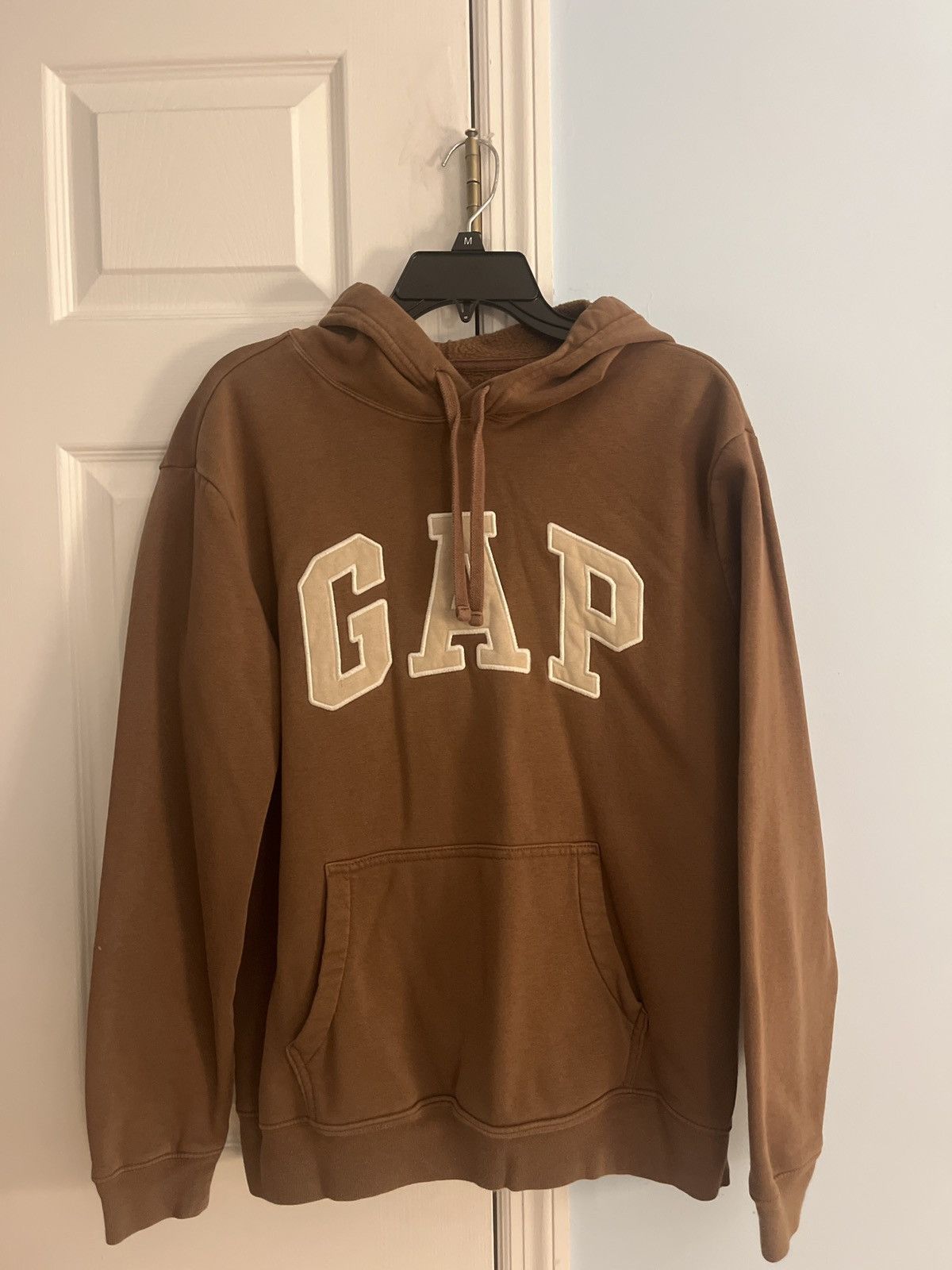 Gap Brown Gap Hoodie Size Medium Size US M / EU 48-50 / 2 - 1 Thumbnail