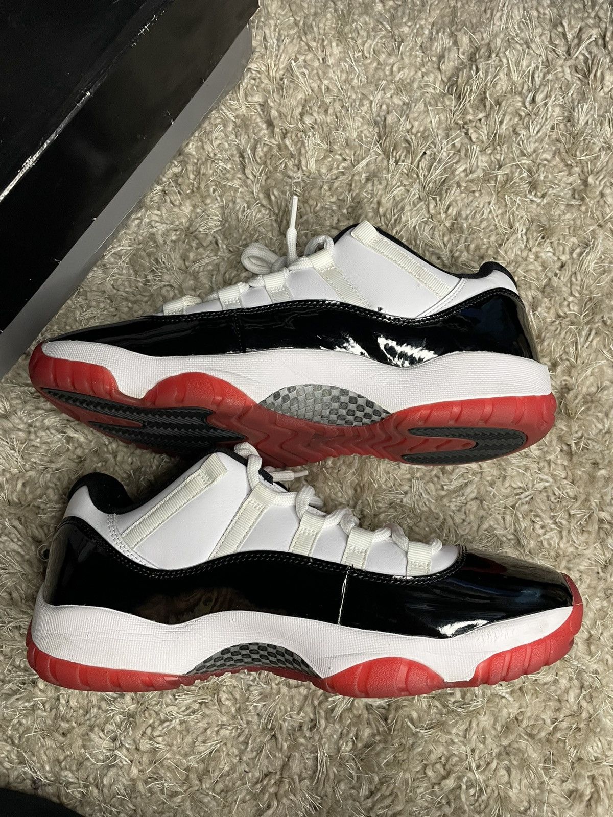Jordan Brand Jordan 11 Low Bred Concord Size US 10.5 / EU 43-44 - 3 Thumbnail