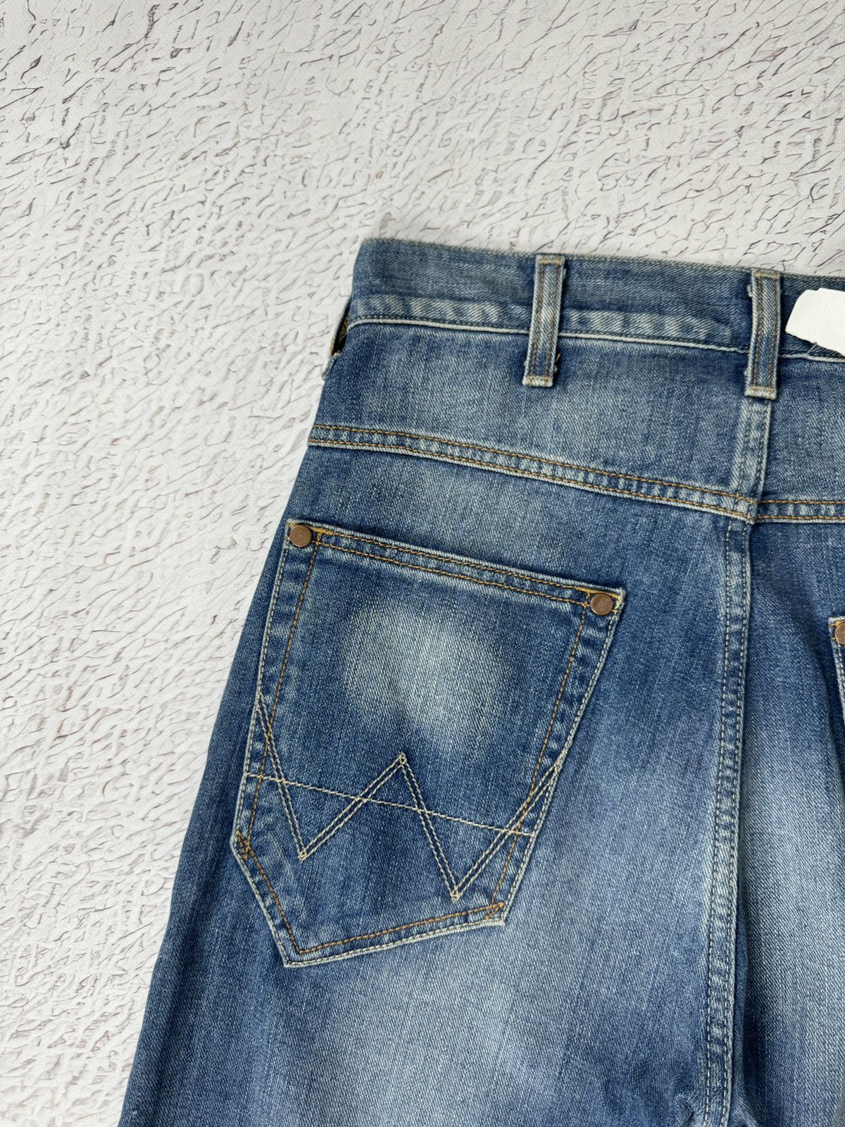 Vintage Wrangler Shaft jeans vintage banana tapered style Size US 28 / EU 44 - 16 Thumbnail