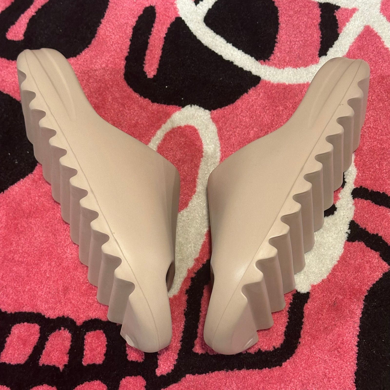 Adidas Yeezy Slide Pure (First Release) - Size 11 - Brand New Size US 11 / EU 44 - 5 Thumbnail