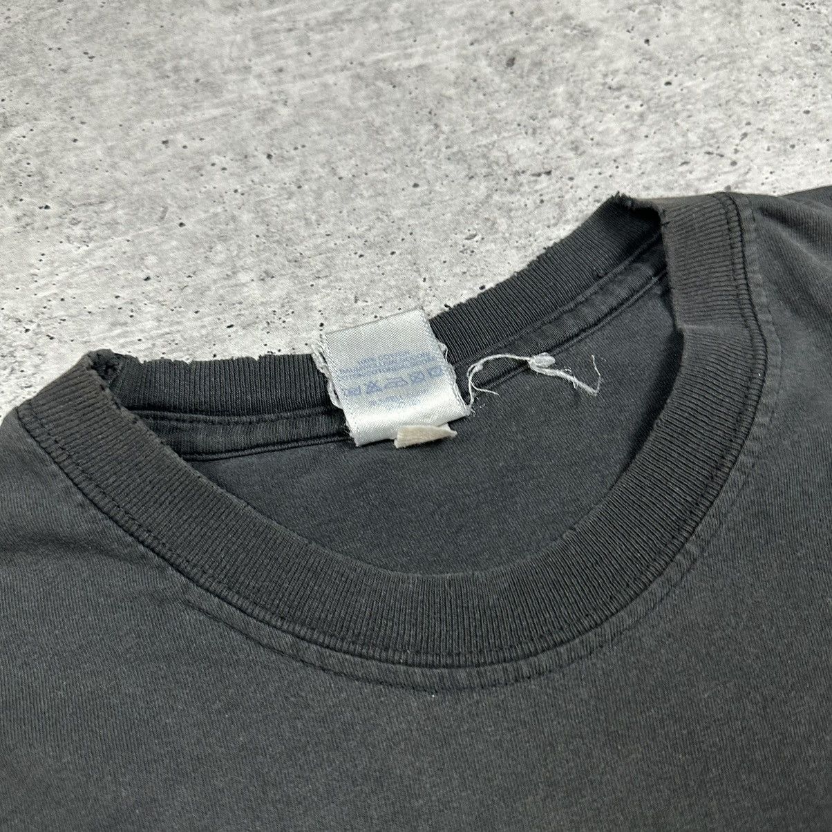 Vintage Vintage 90s Antisfiga T-shirt Black Men’s Size L Size US L / EU 52-54 / 3 - 12 Thumbnail