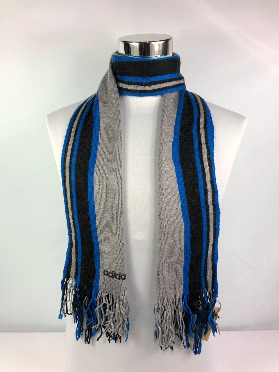 Adidas Adidas Sportwear Scarf / Muflfer / Neckwear FS333 Size ONE SIZE - 1 Thumbnail