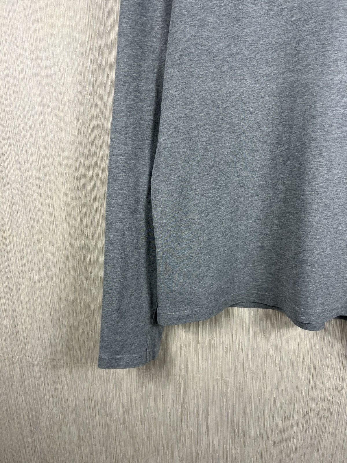 Acne Studios Acne Studios tage face chest logo emote long sleeve tee Size US L / EU 52-54 / 3 - 6 Thumbnail