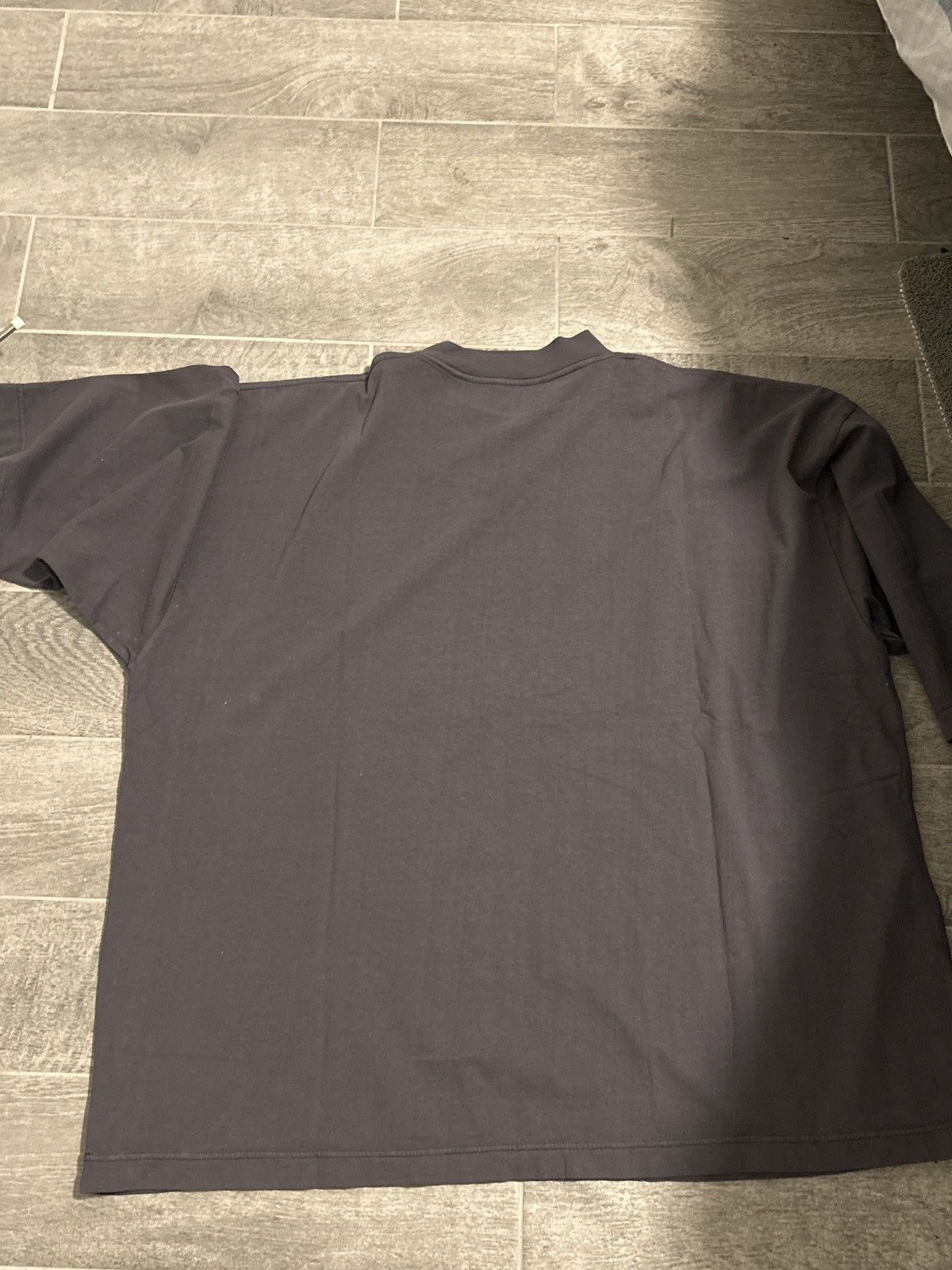 Gap × Yeezy YEEZY GAP ENGINEERED by BALENCIAGA 3/4 SLEEVE ‘Dark Grey’ Size US L / EU 52-54 / 3 - 1 Thumbnail