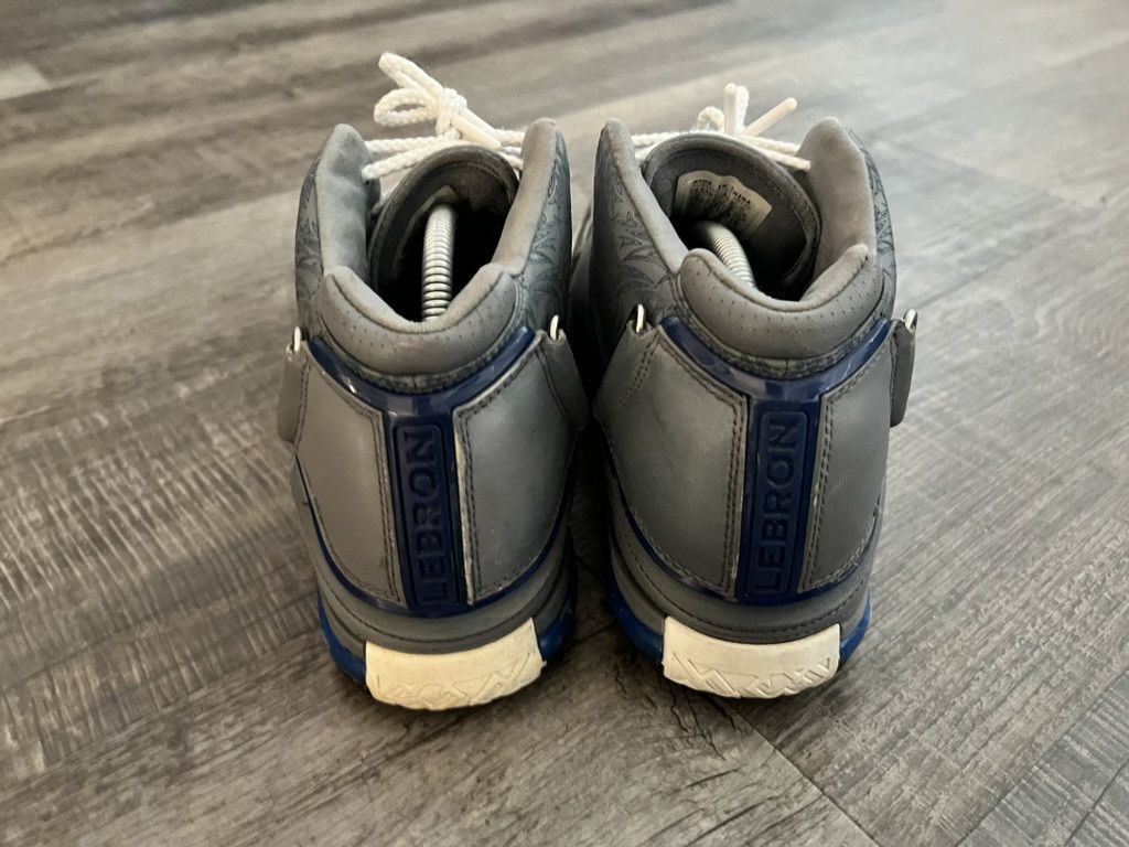 Nike × Vintage NIKE • Zoom LeBron 2 "All Star" (10.5M) Size US 10.5 / EU 43-44 - 12 Thumbnail