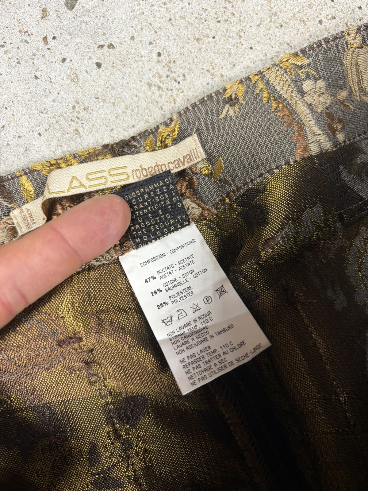 Roberto Cavalli Vintage 2000s Roberto Cavalli Class Floral Cargo Pants Size 30" / US 8 / IT 44 - 13 Thumbnail