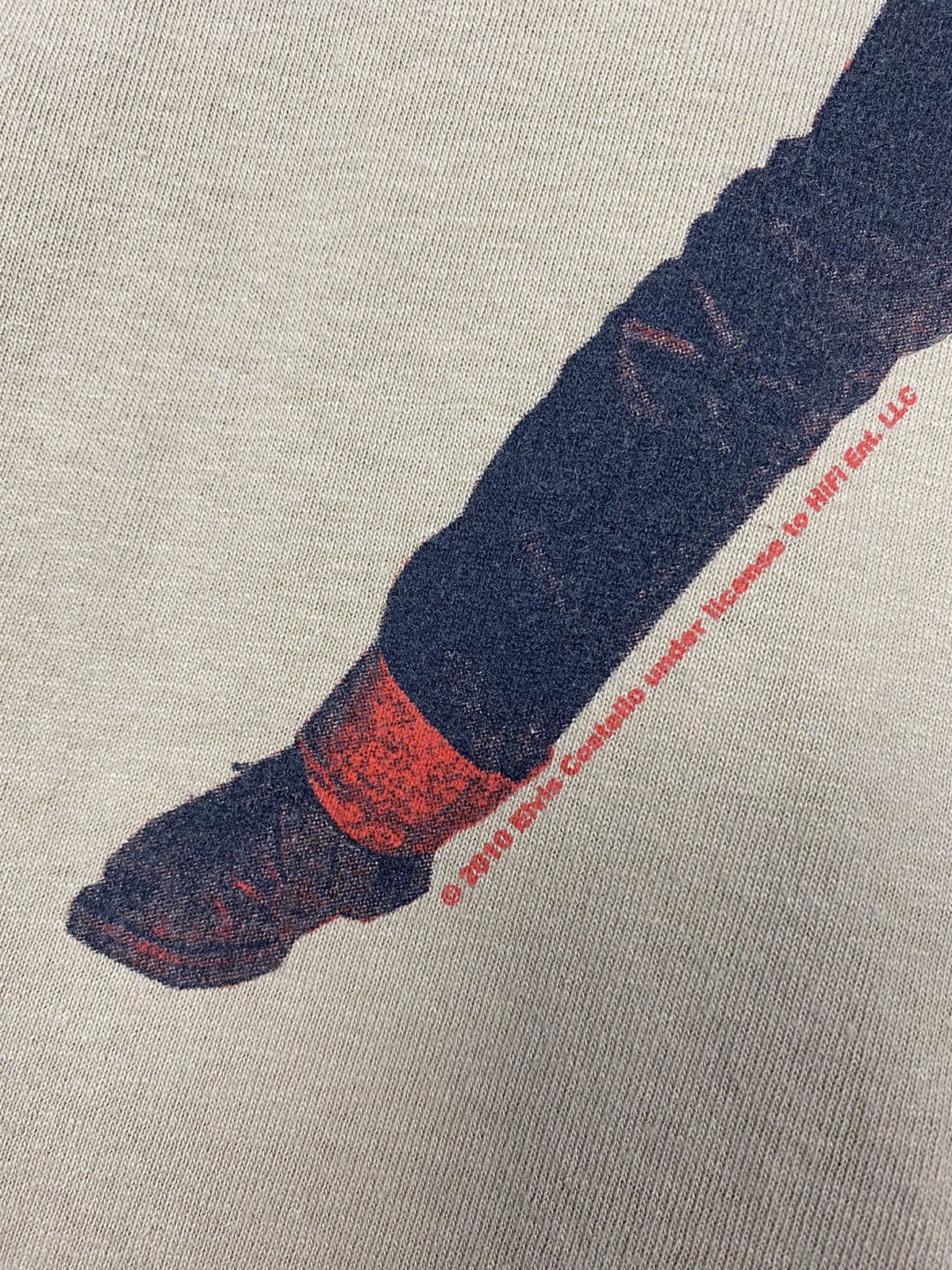 Vintage Vintage Elvis Costello 2010 under license to wifi Tee Size US S / EU 44-46 / 1 - 8 Thumbnail