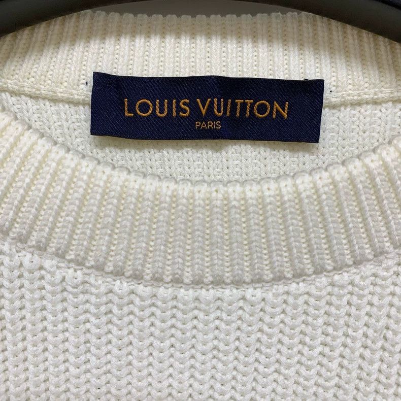 Louis Vuitton Louis Vuitton Off-white knitted sweater Size US L / EU 52-54 / 3 - 2 Thumbnail
