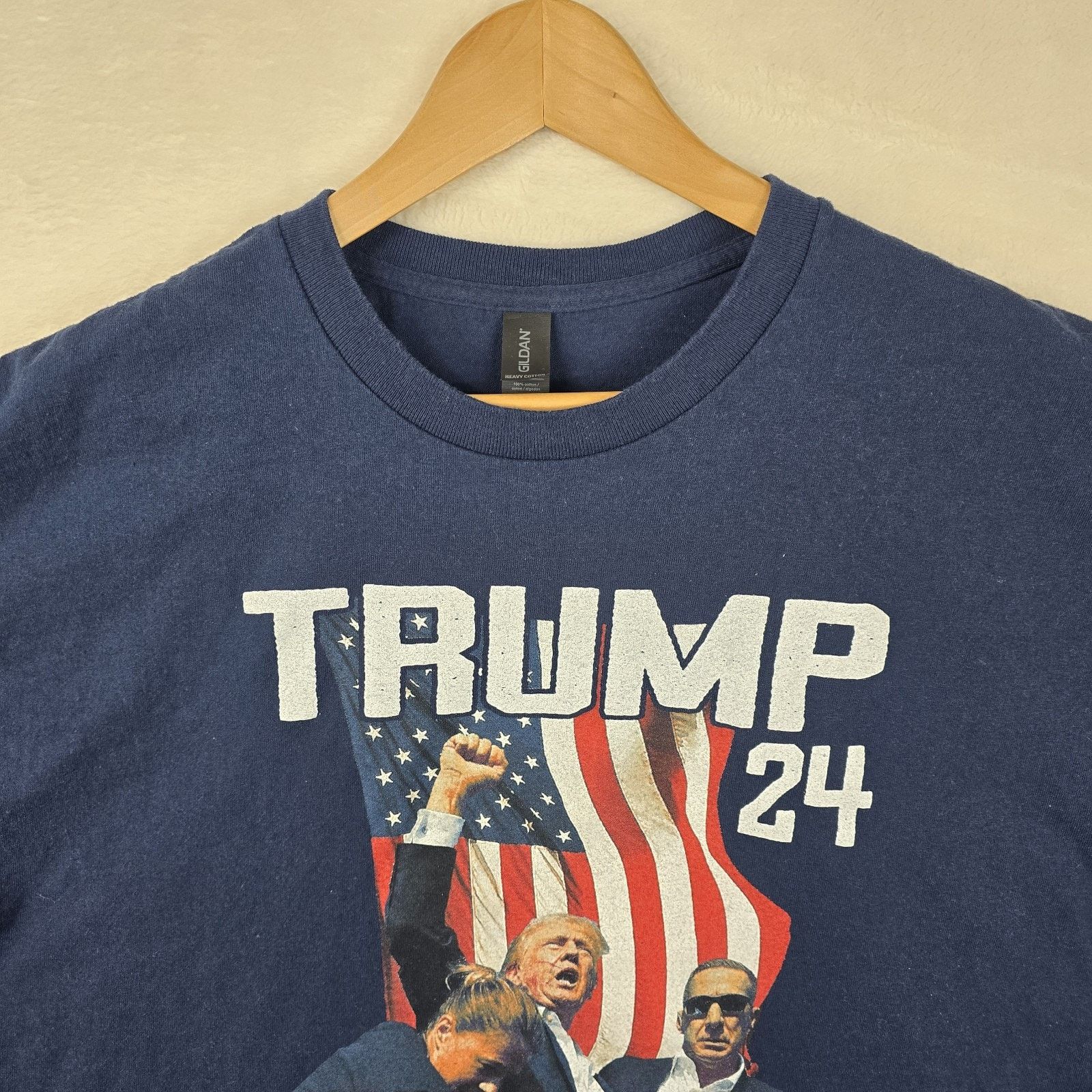 Gildan Trump 2024 Fight Political Shirt Mens XL Blue Short Sleeve Size US XL / EU 56 / 4 - 3 Thumbnail