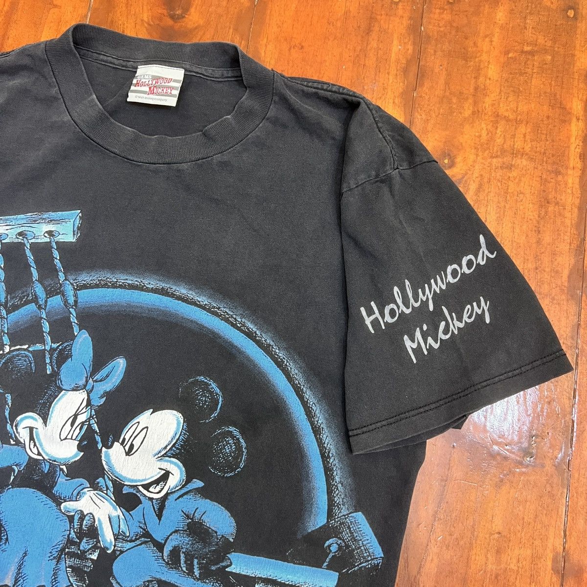 Mickey Mouse Vintage Mickey mouse&Minnie overprint Size US L / EU 52-54 / 3 - 2 Thumbnail