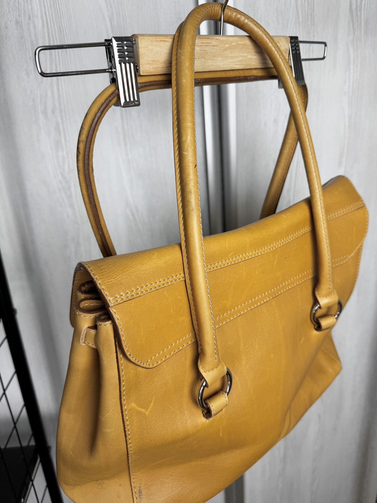 Bogner Bogner Beige Brown Genuine Leather Satchel Shoulder bag Size ONE SIZE - 14 Thumbnail
