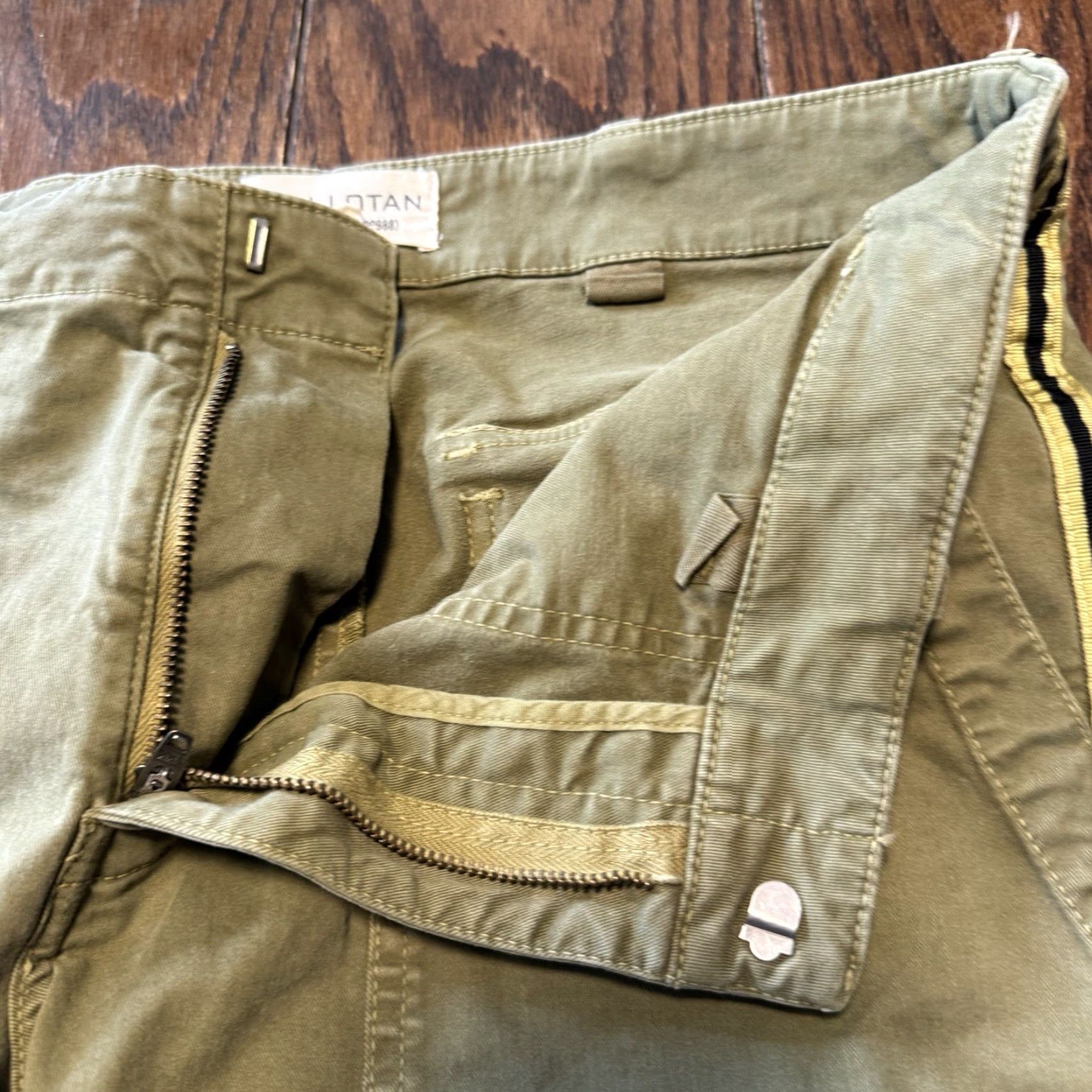 Nili Lotan Nili Lotan East Hampton Pants Women’s Size 8 Army Green Yellow Tape Stripe Chino Pockets Slim Tapered 32x27 Womens Size 30" / US 8 / IT 44 - 3 Thumbnail